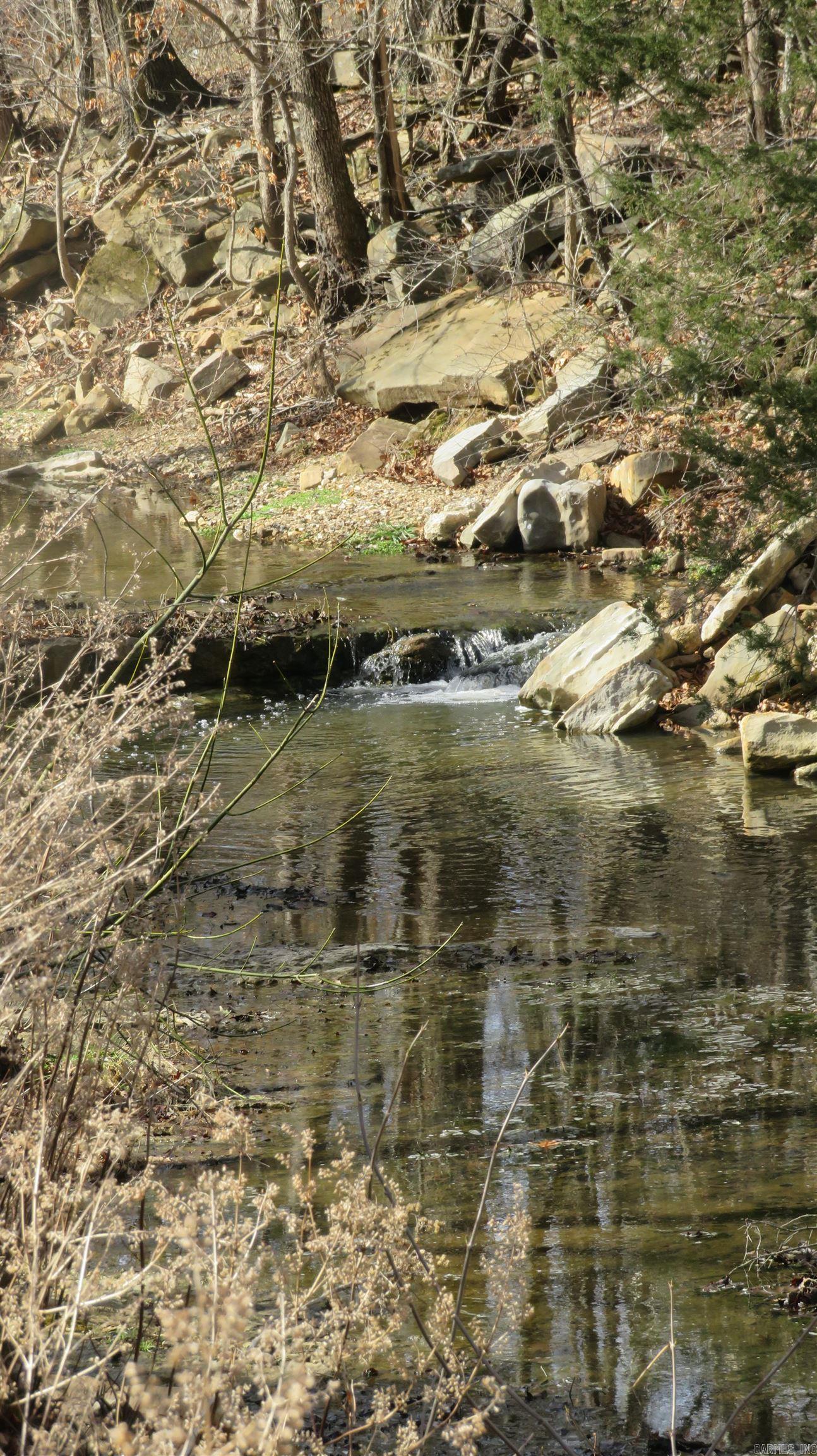 360 Happy Hollow Road Property Photo 15