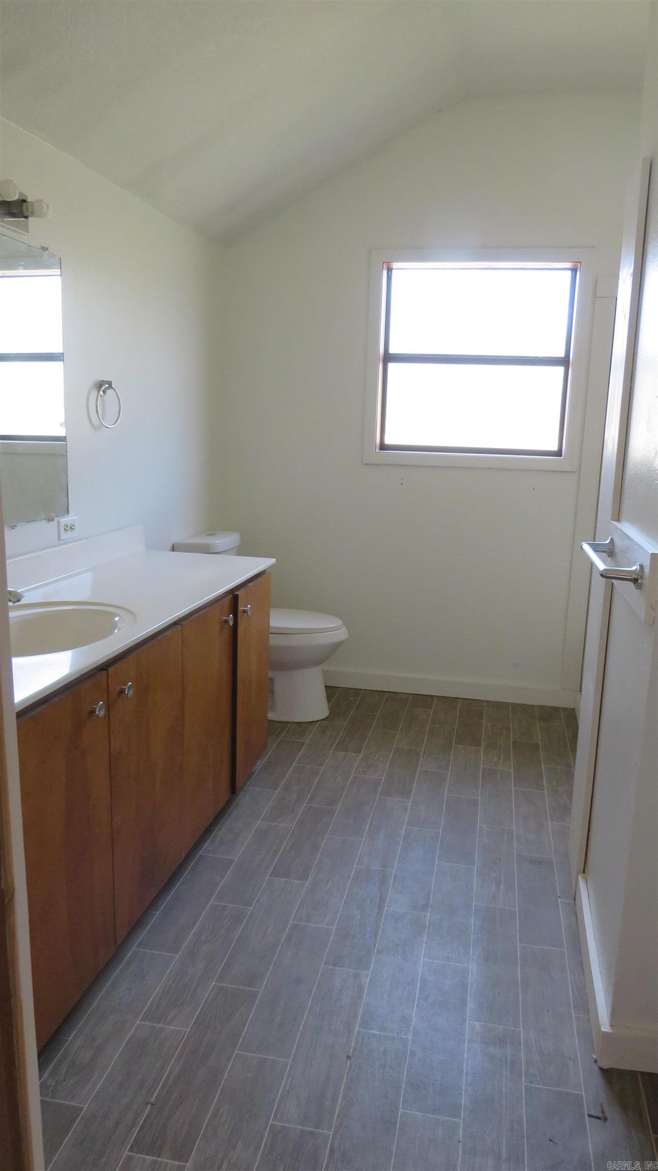 360 Happy Hollow Road Property Photo 25