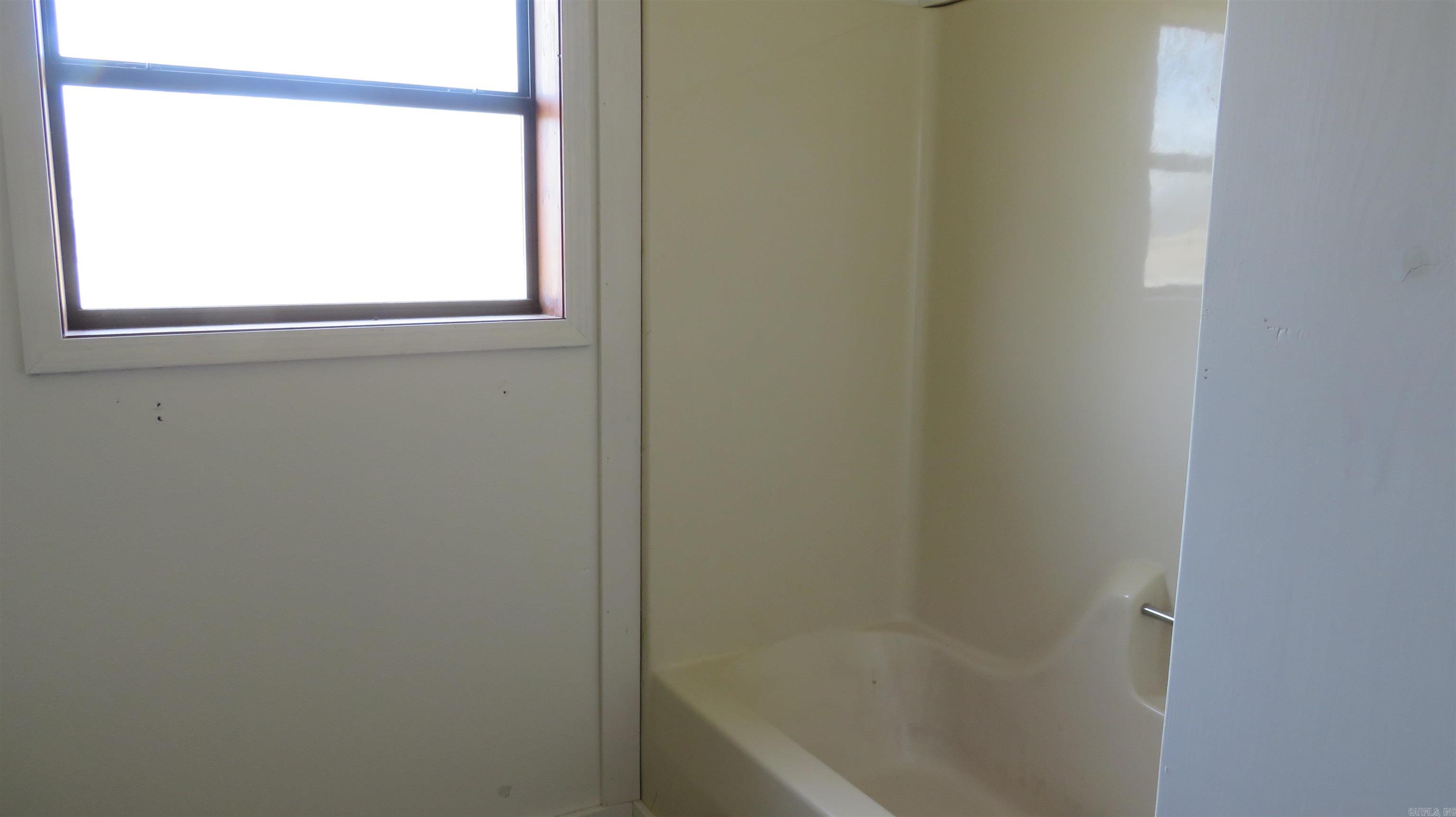 360 Happy Hollow Road Property Photo 26