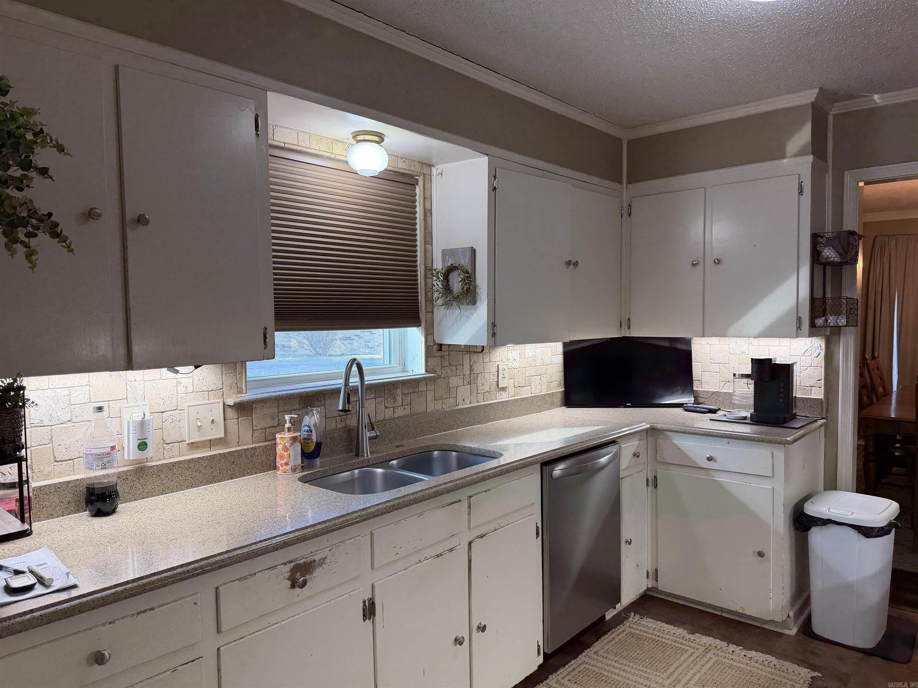 6 Cromwell Cove Property Photo 6