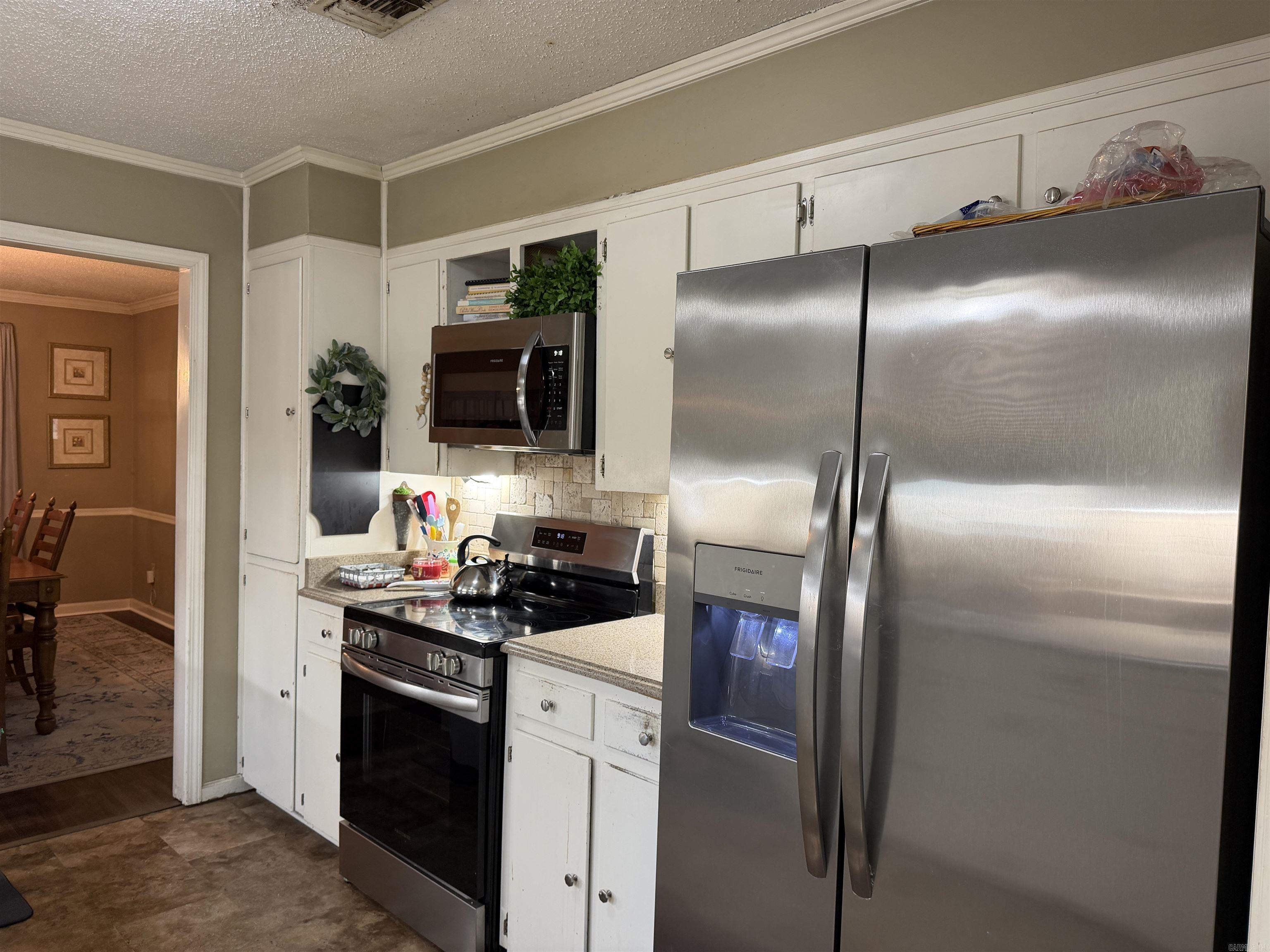 6 Cromwell Cove Property Photo 7