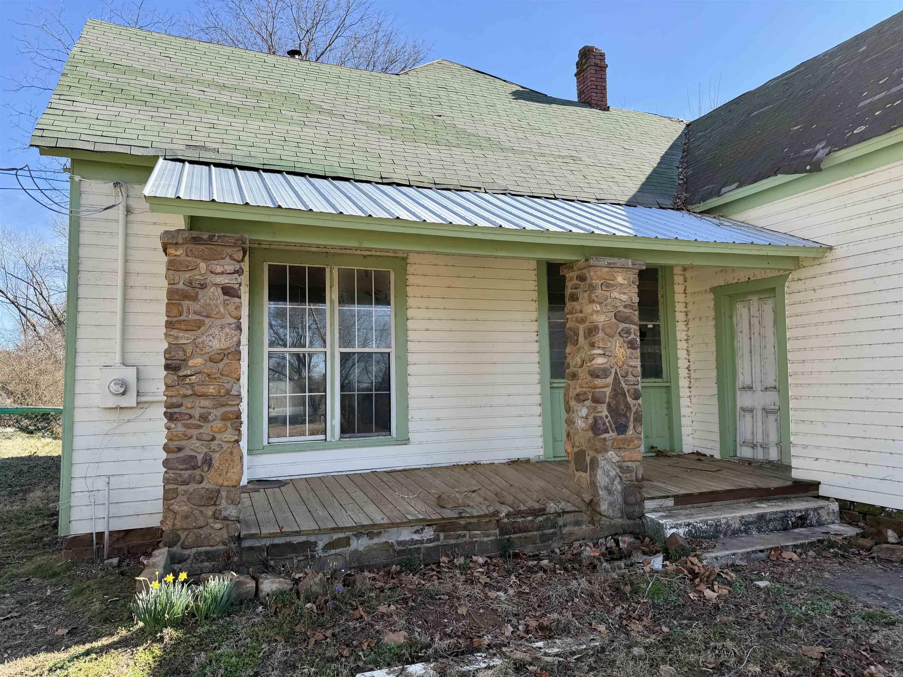 109 Brown St Property Photo 5