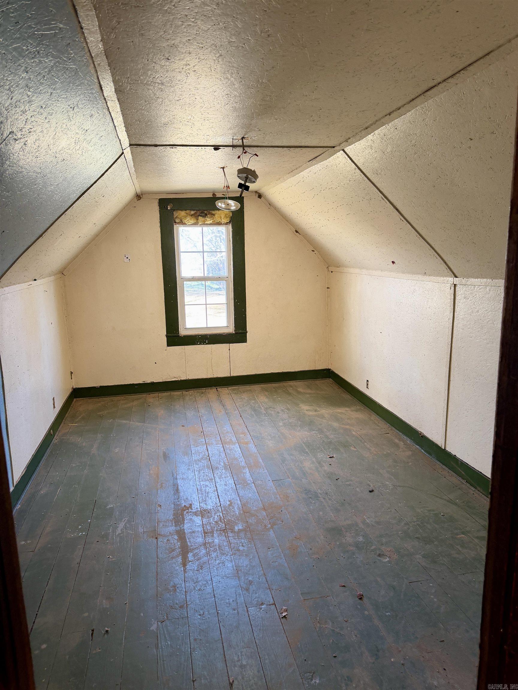 109 Brown St Property Photo 17