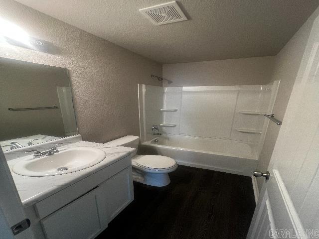 11 Erwin Drive Property Photo 16