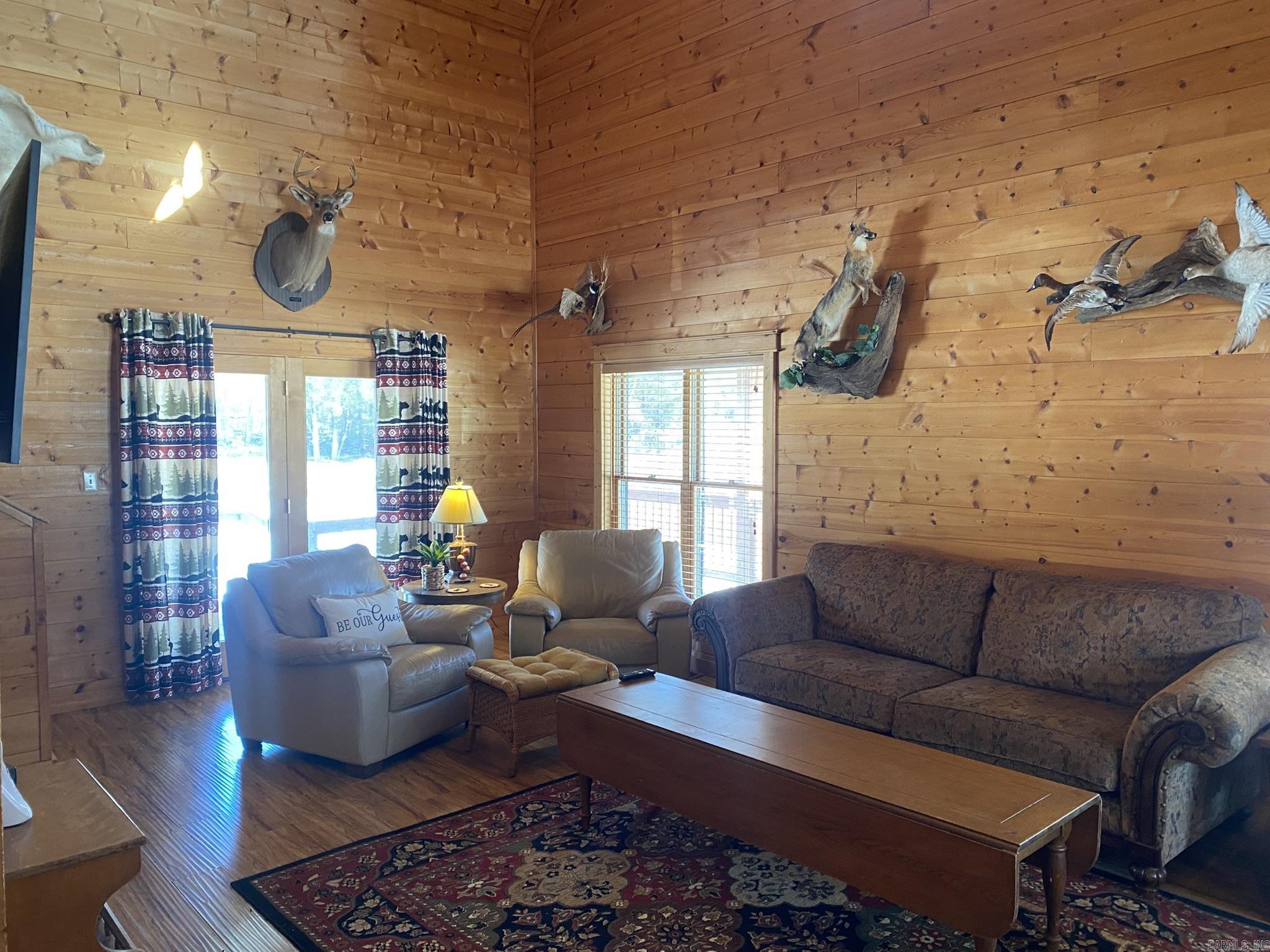 465 S Riverview Lane Property Photo 9