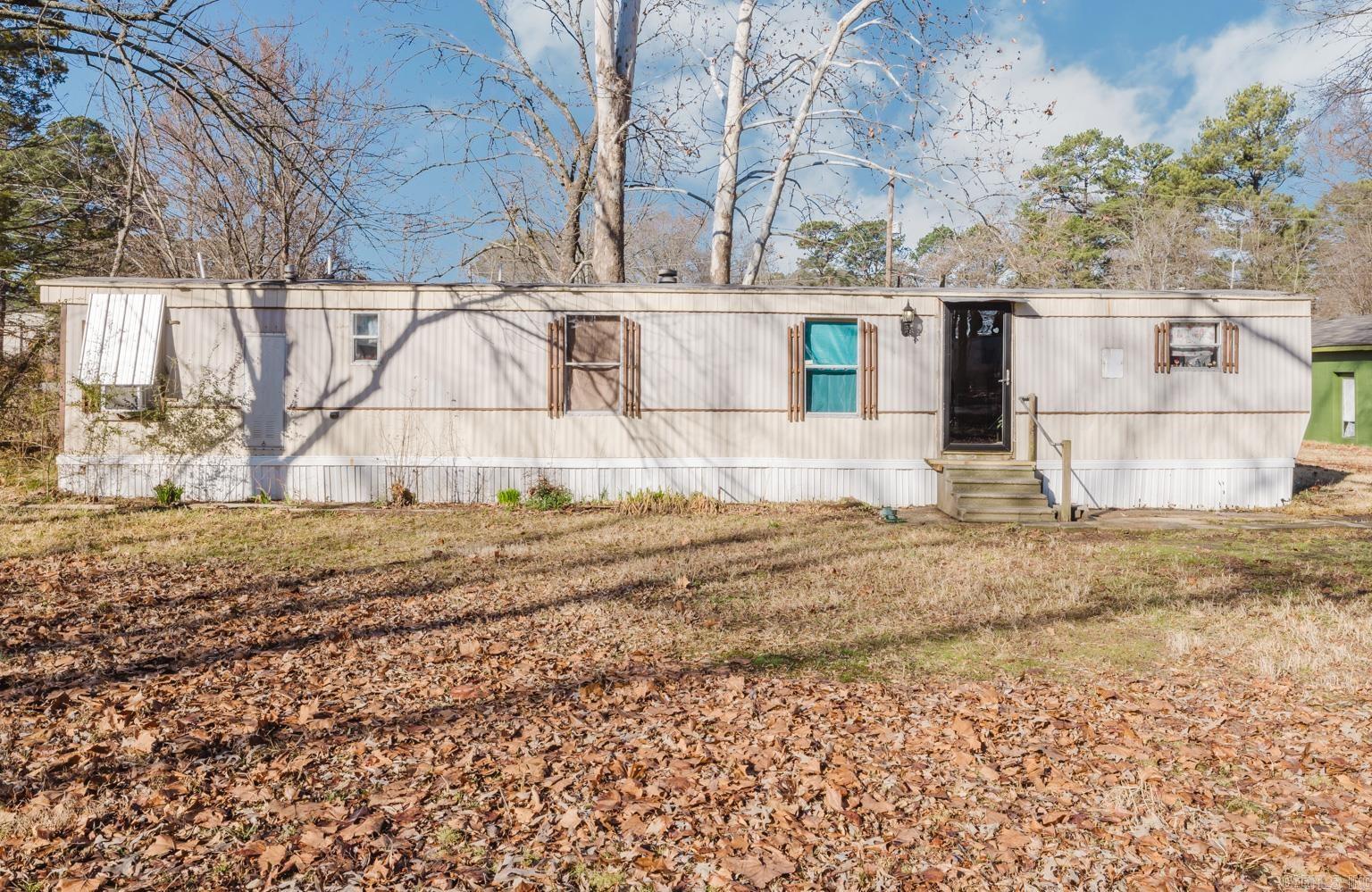 2913 Glennbrook Property Photo 1