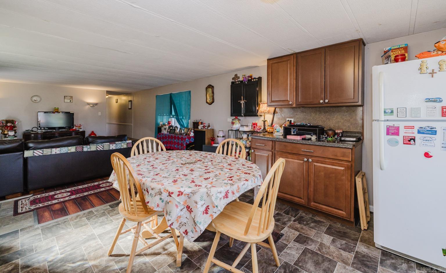 2913 Glennbrook Property Photo 11