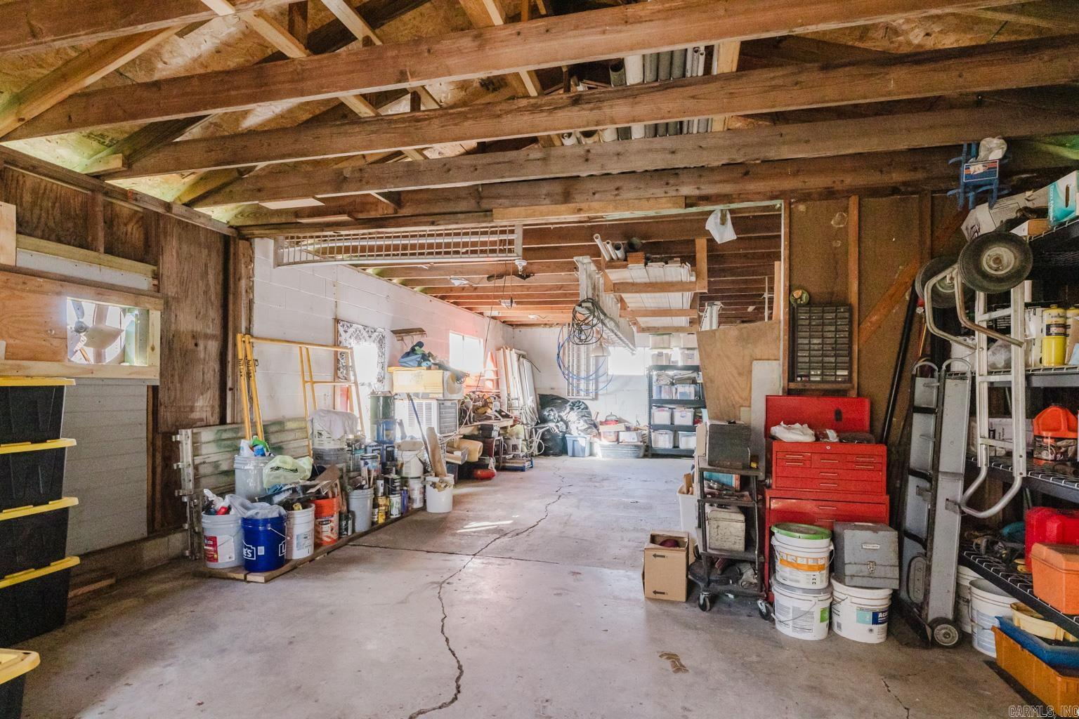 2913 Glennbrook Property Photo 28