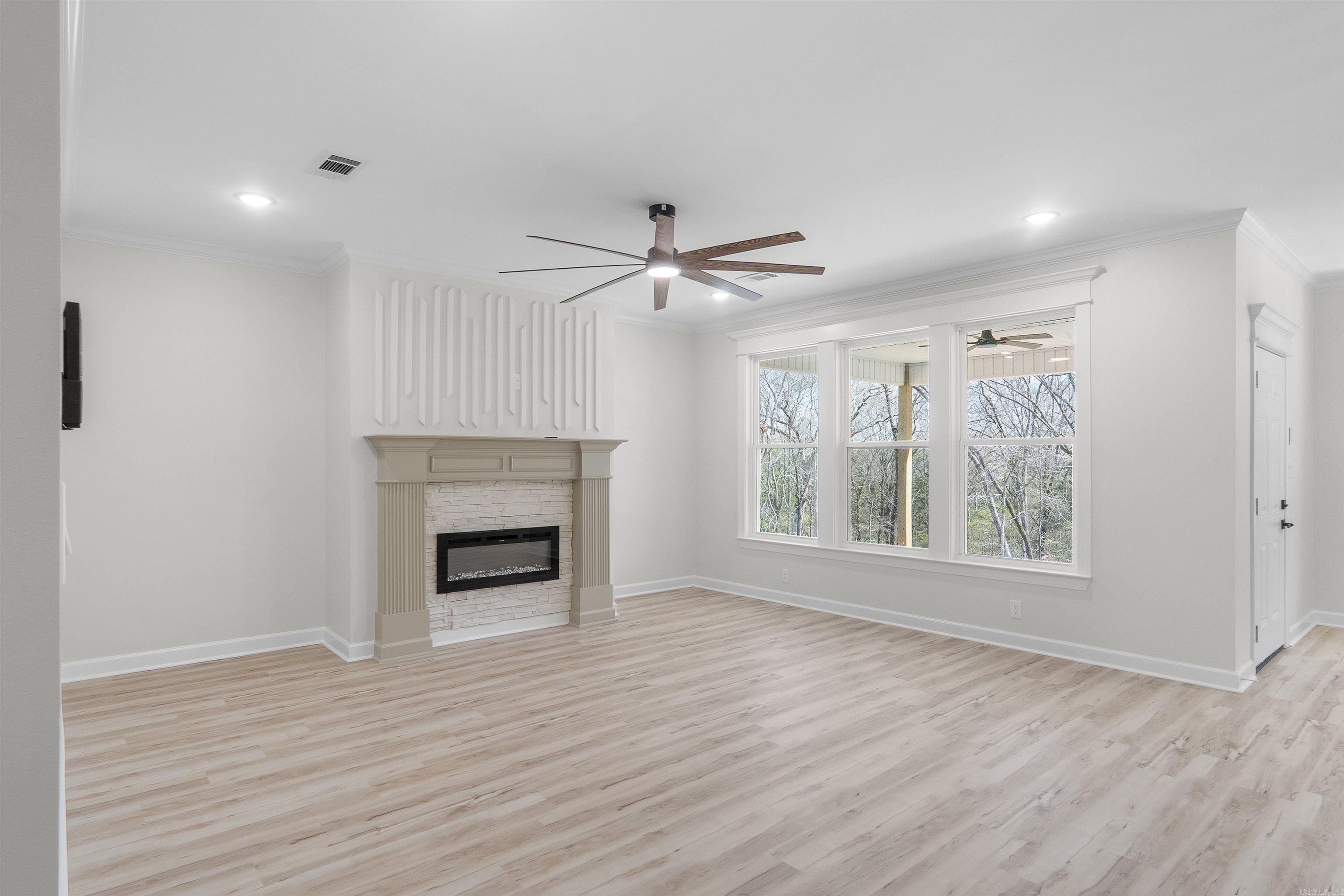 518 Madeleine Circle Property Photo 9