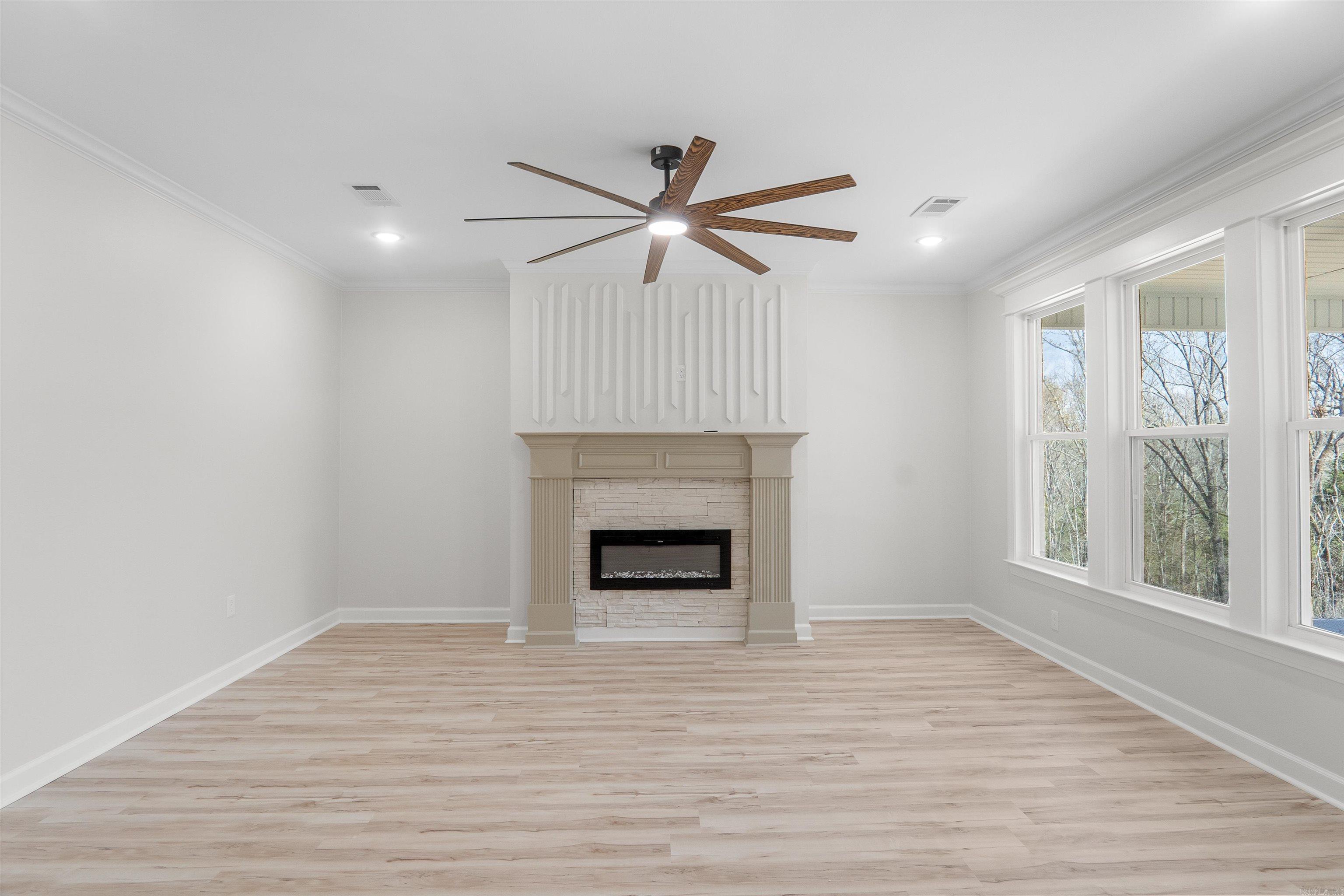 518 Madeleine Circle Property Photo 10