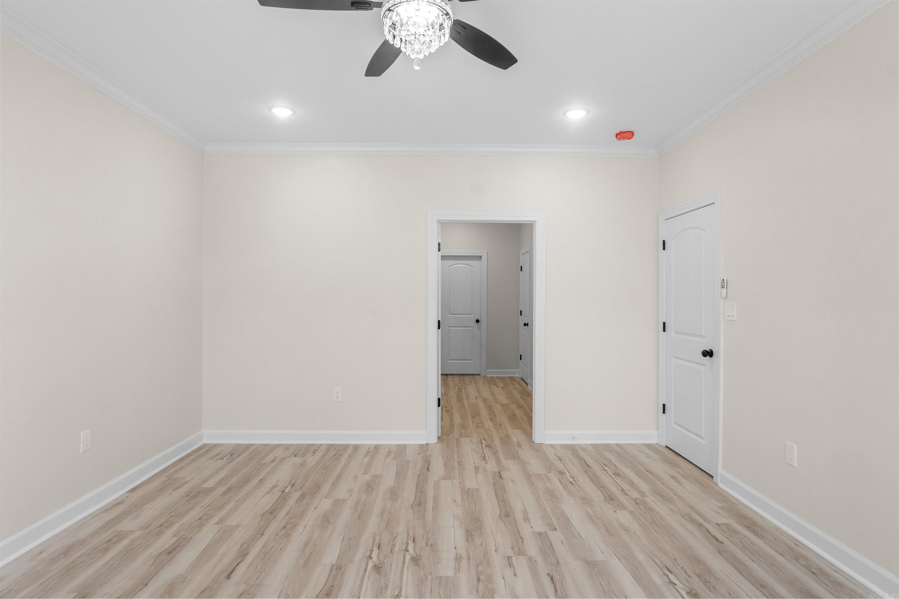 518 Madeleine Circle Property Photo 25