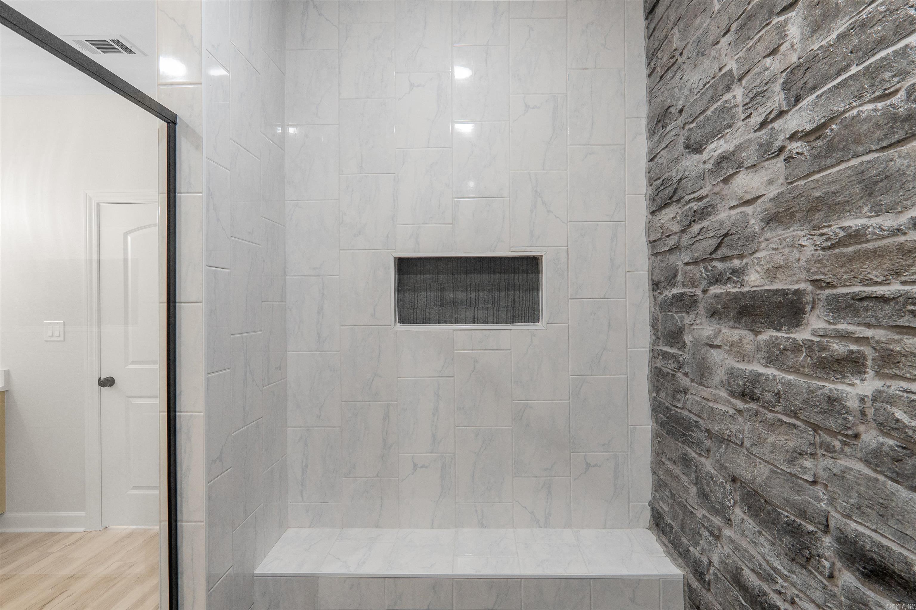 518 Madeleine Circle Property Photo 32