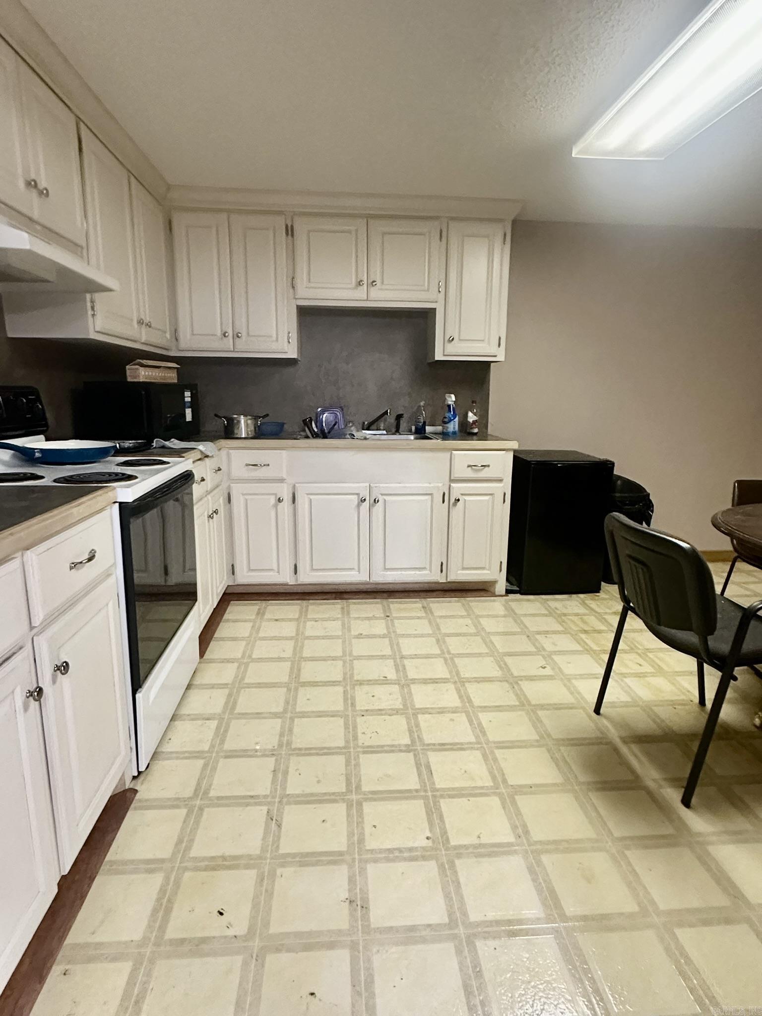 2901 S Highway 133 Property Photo 17
