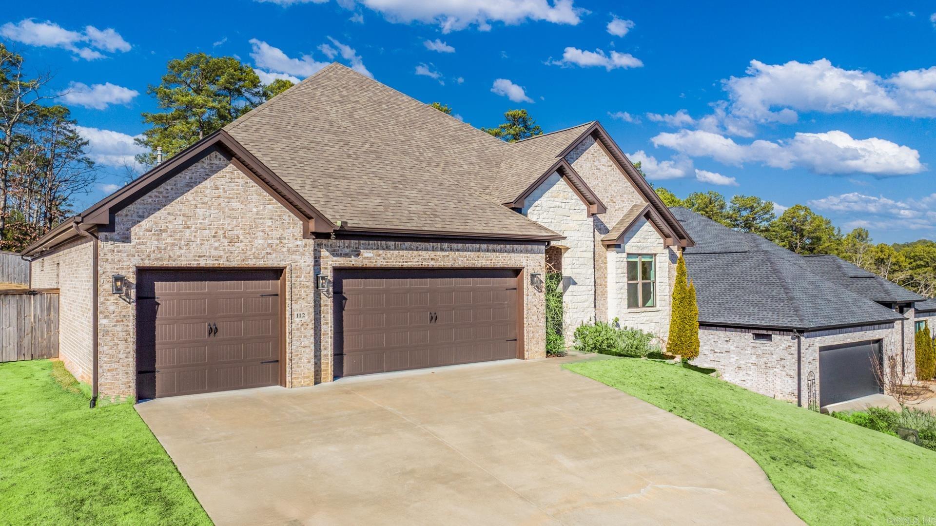 112 Caurel Circle Property Photo 2