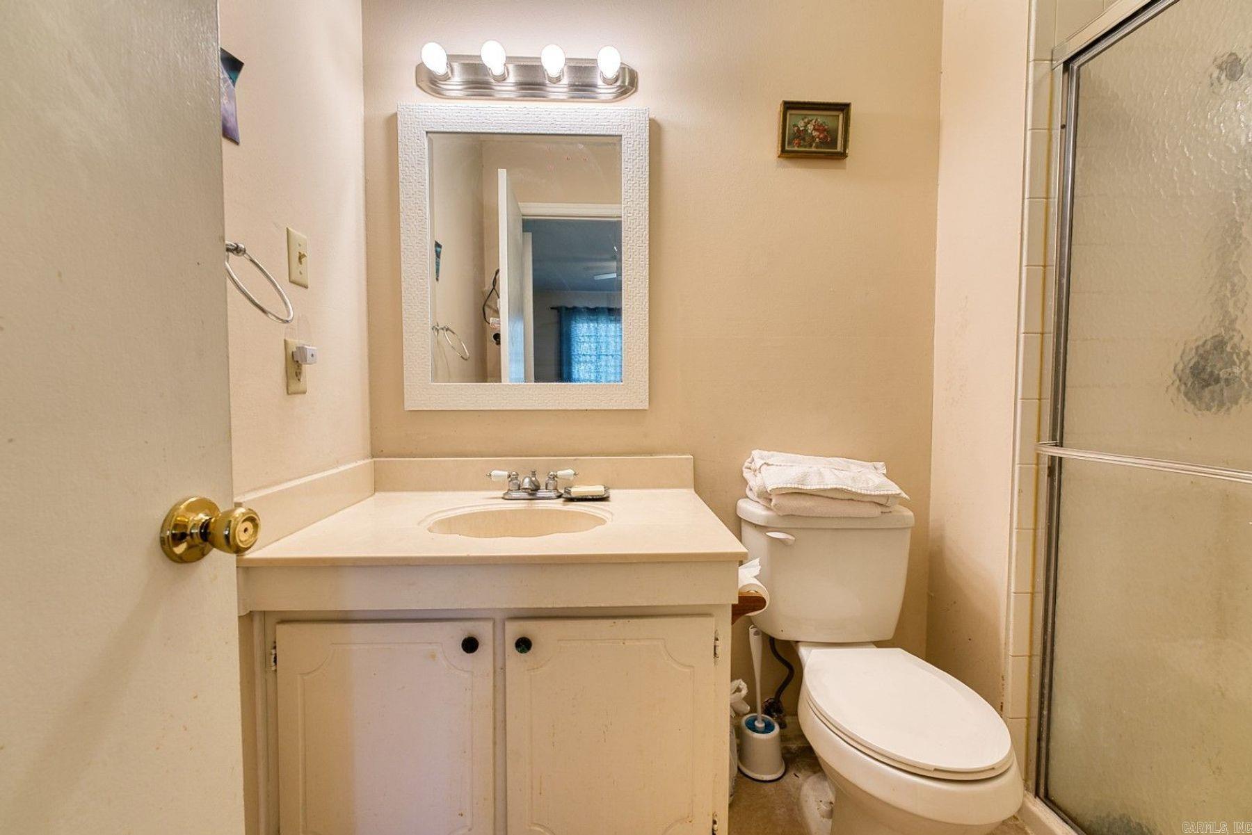 125 Carl Drive, Unit 15 Property Photo 20