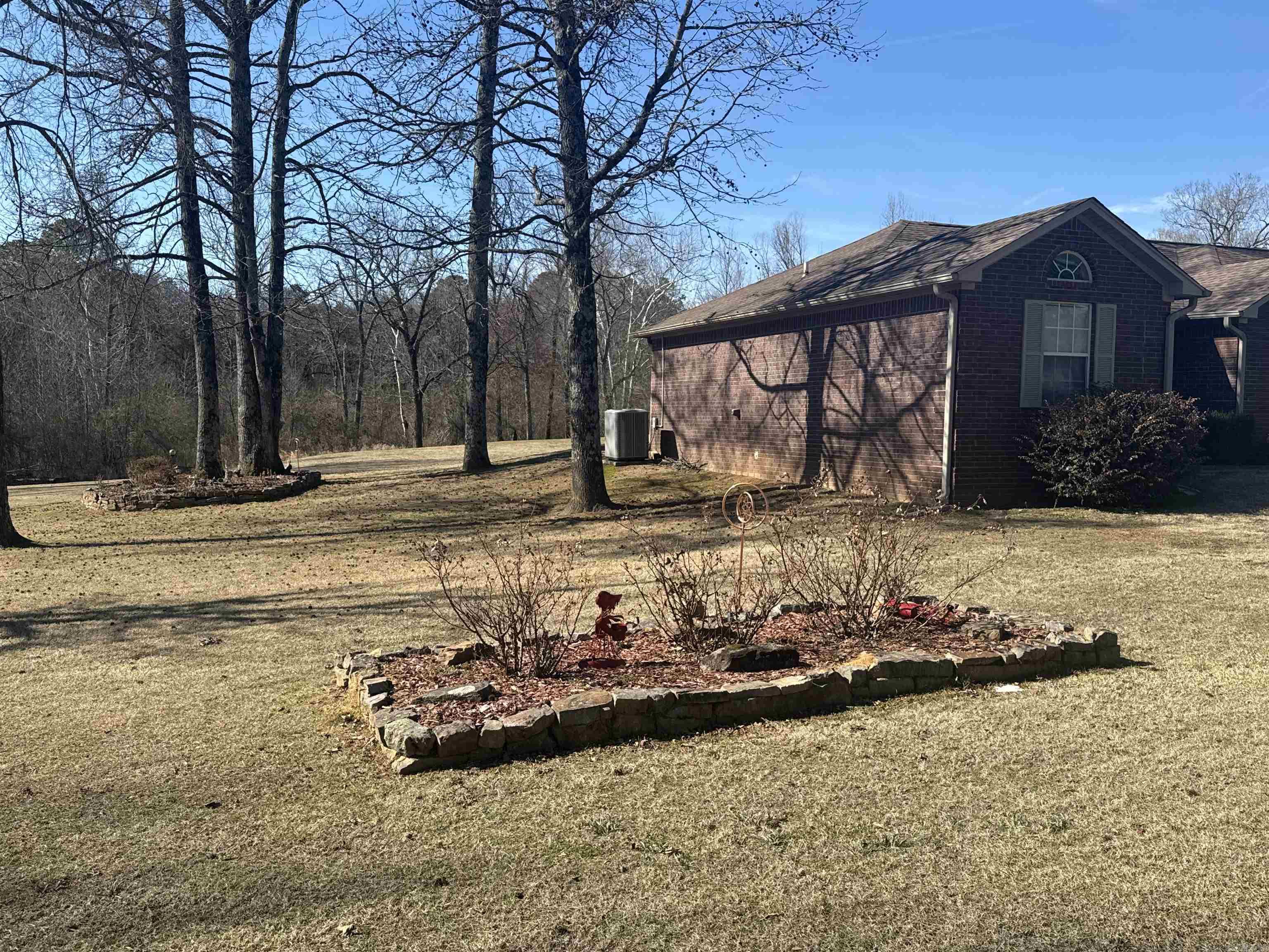 95 Deer Run Property Photo 8