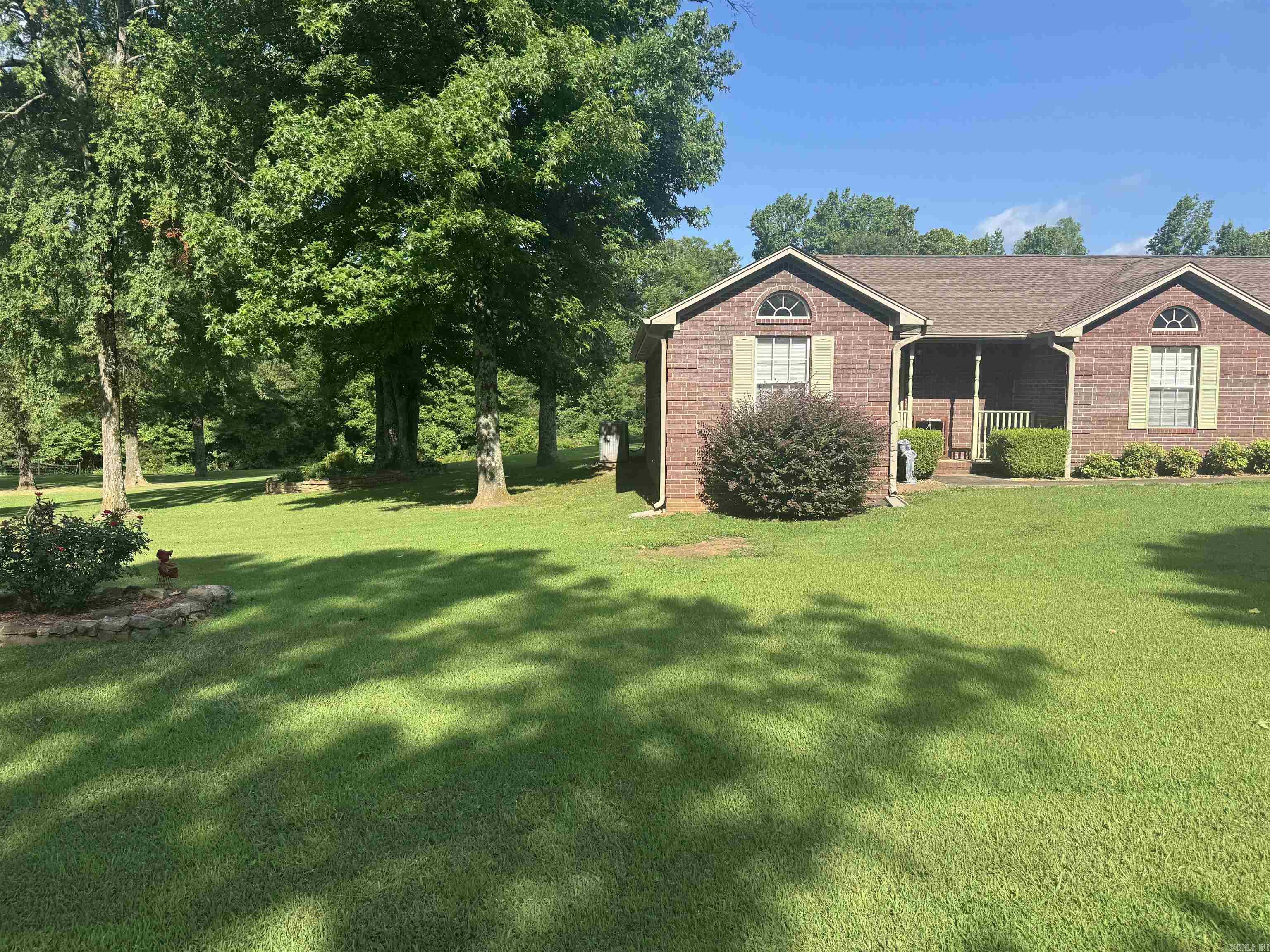 95 Deer Run Property Photo 9