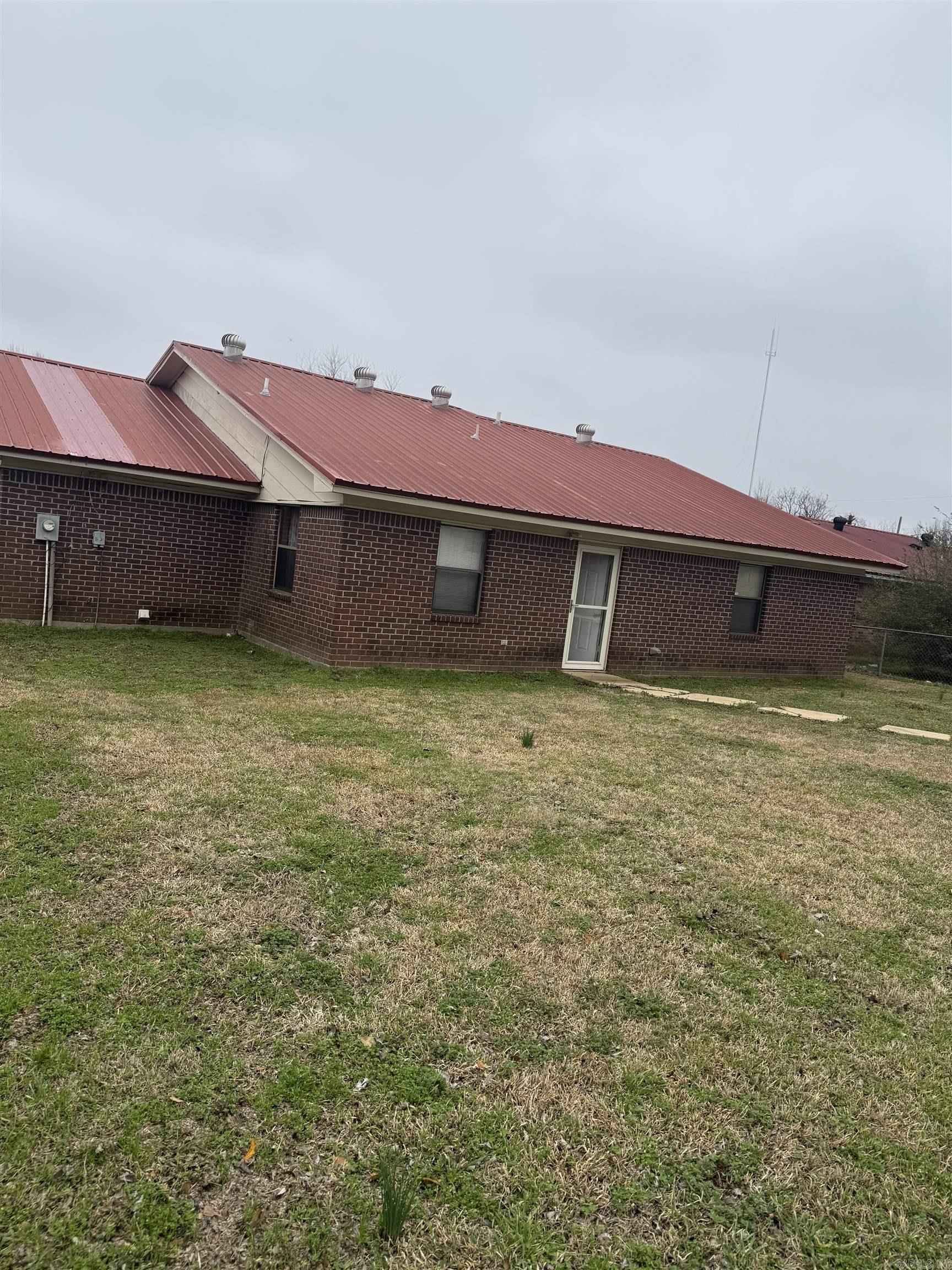 1434 Bayou Road Property Photo 4