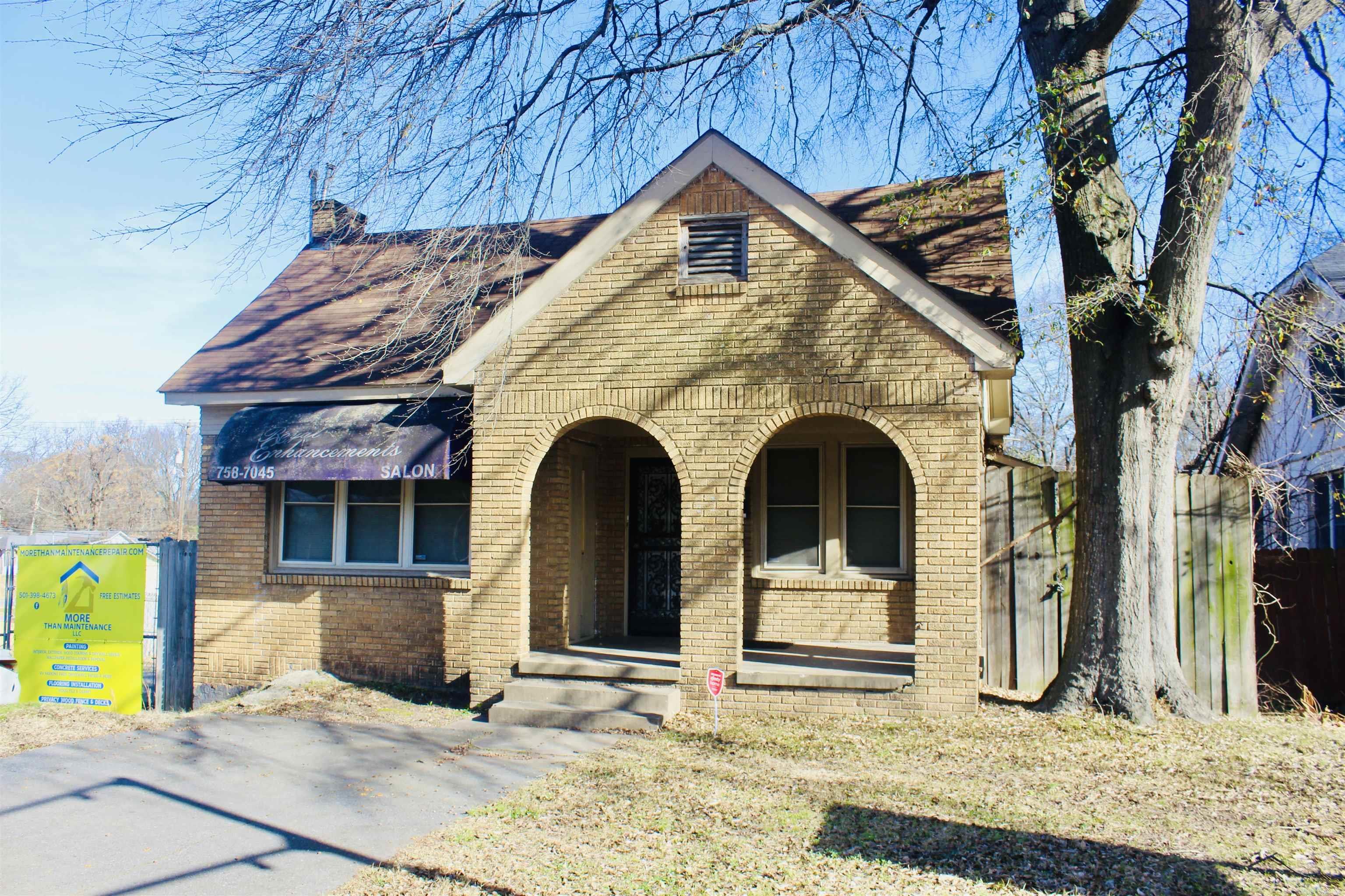 1710 Main Street Property Photo 2