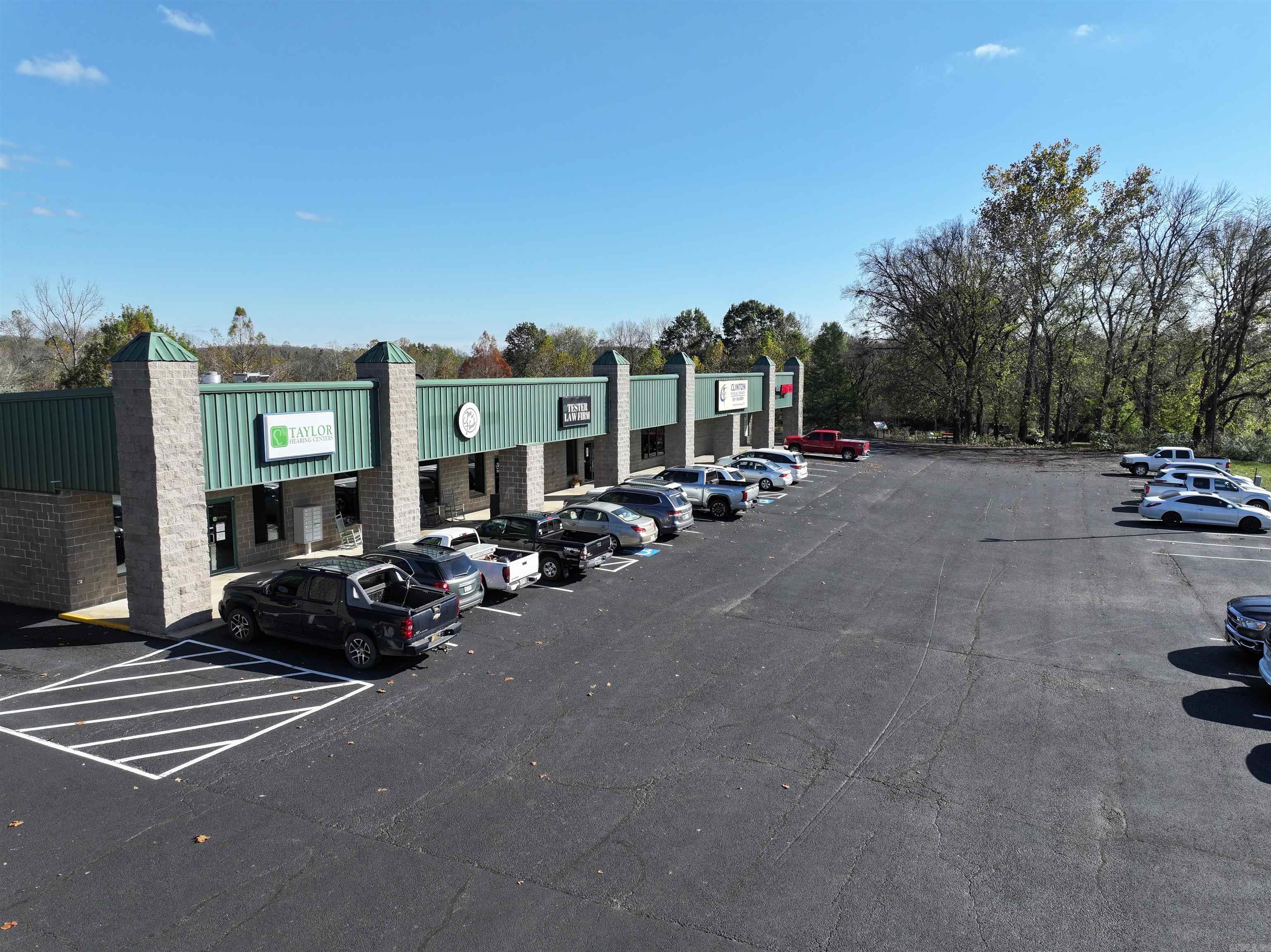 230 N Highway 65 Highway Property Photo 23