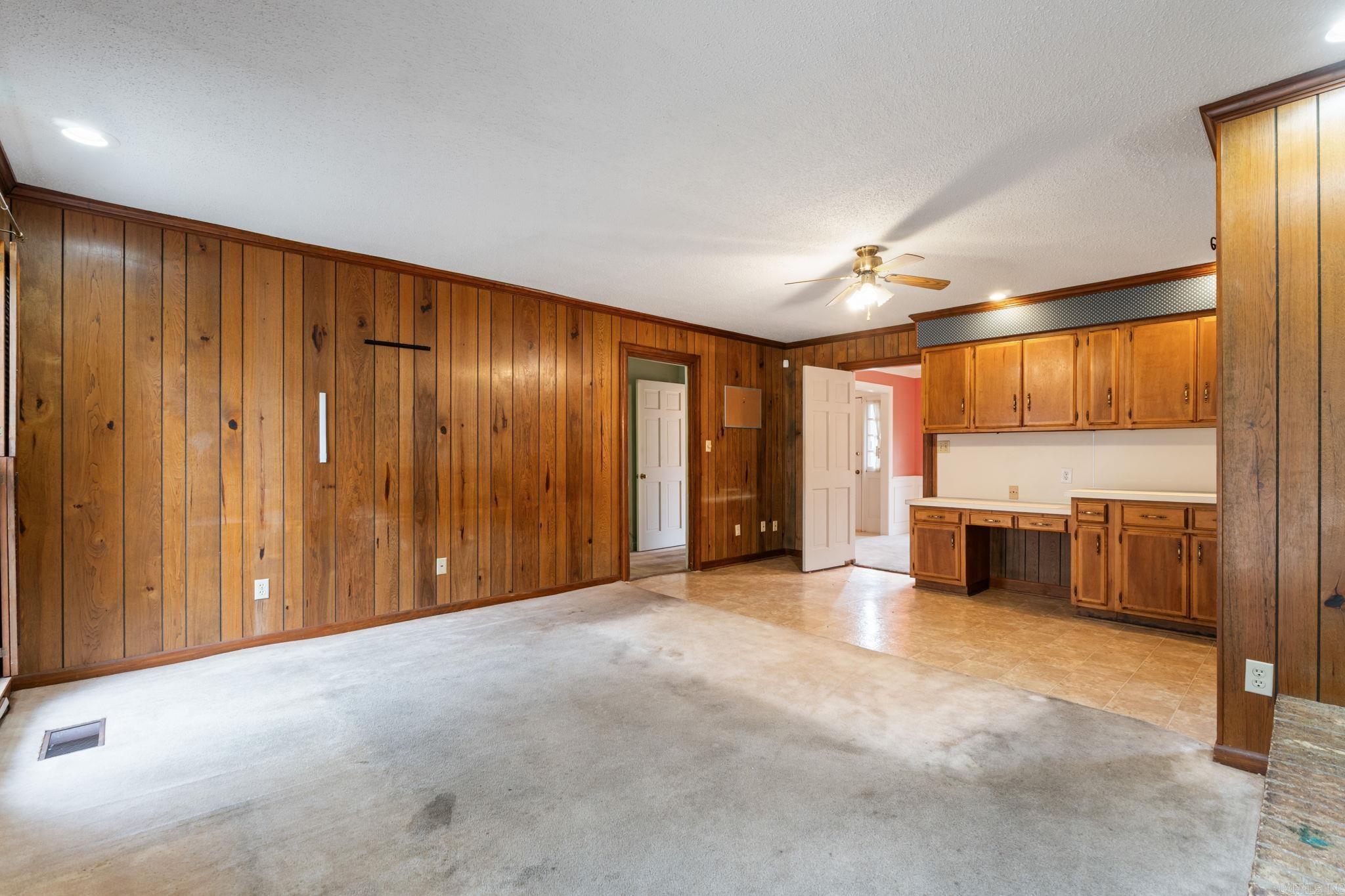 2105 Monticello Court Property Photo 13