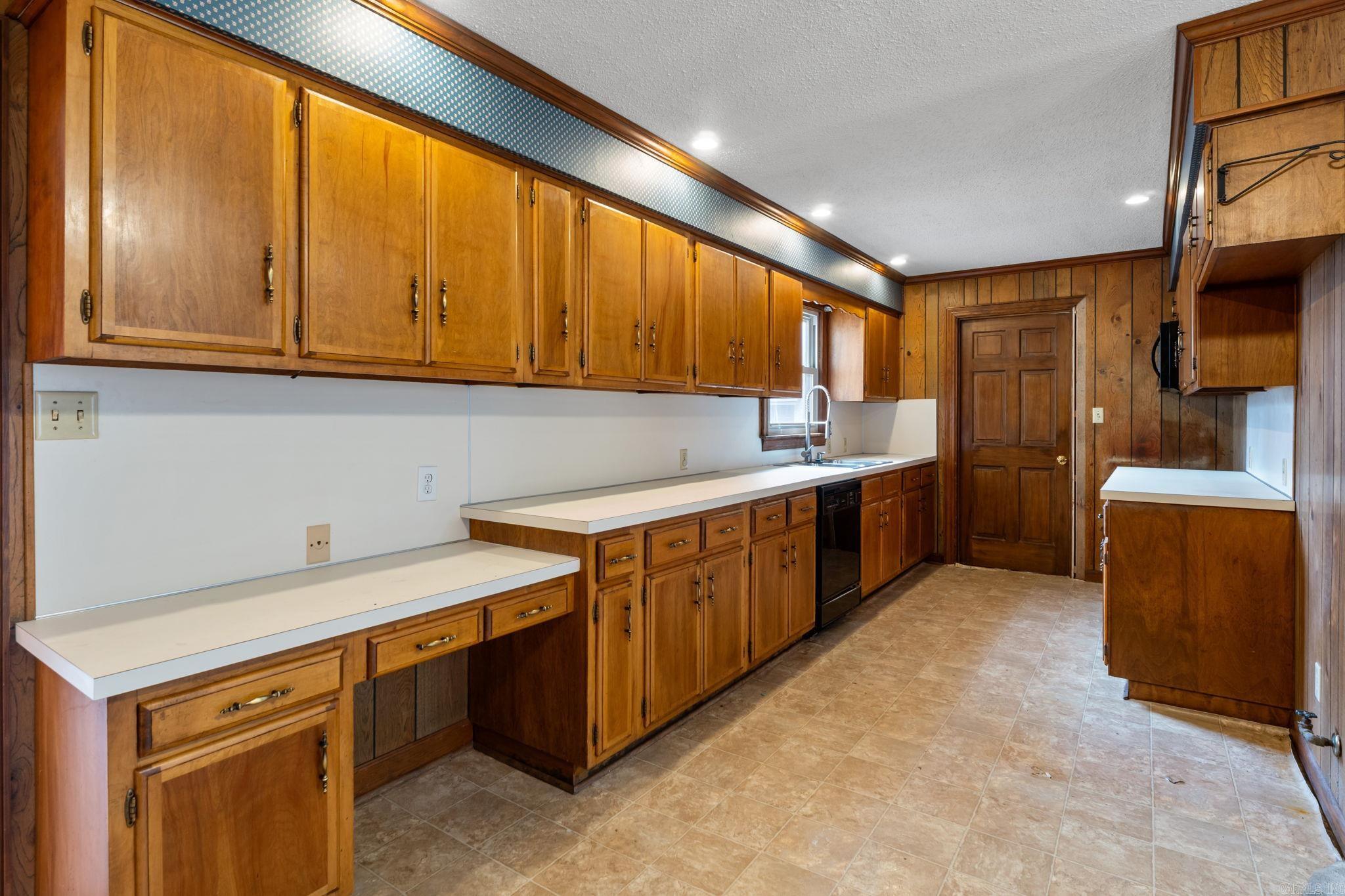 2105 Monticello Court Property Photo 14