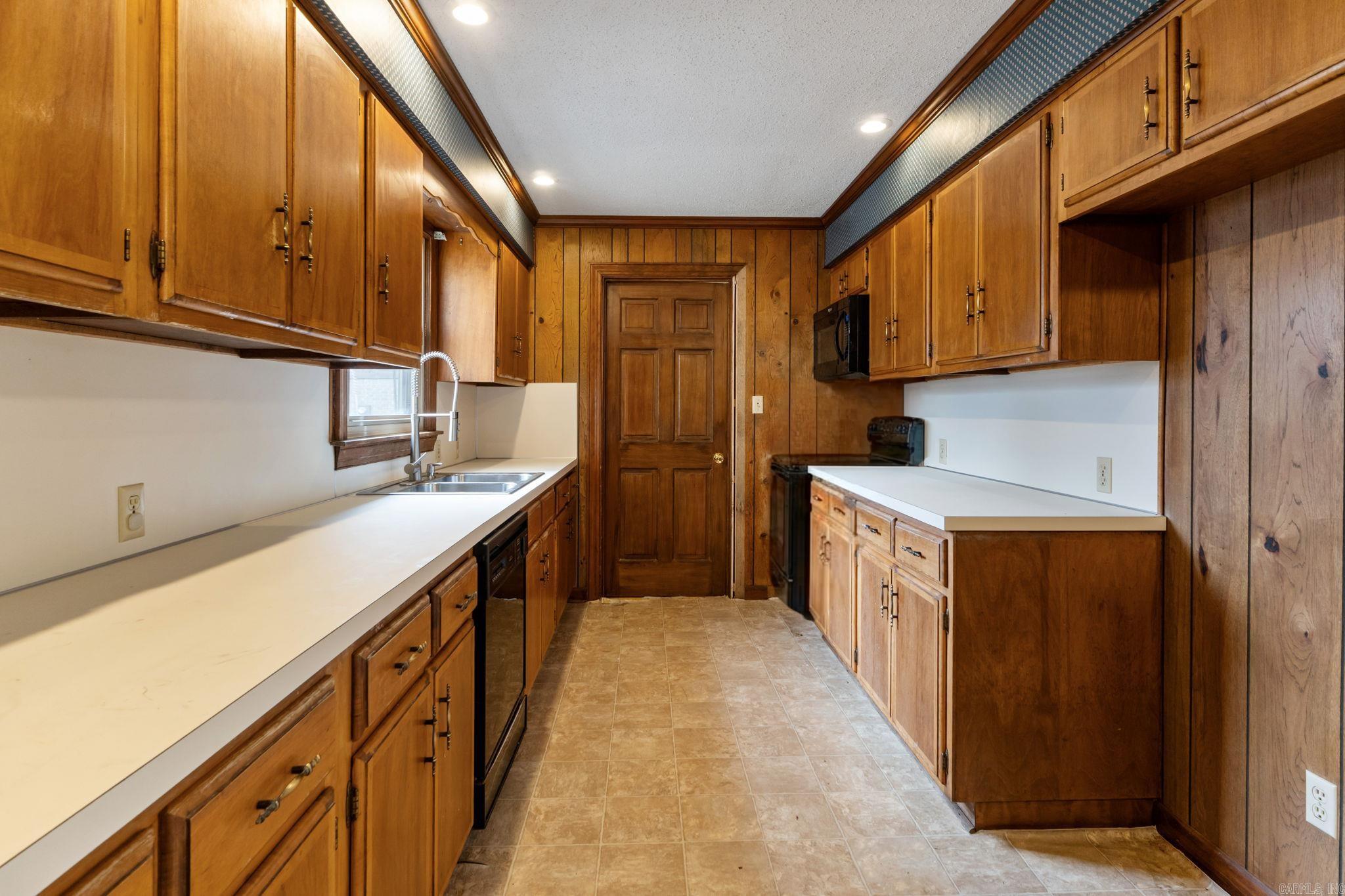 2105 Monticello Court Property Photo 16