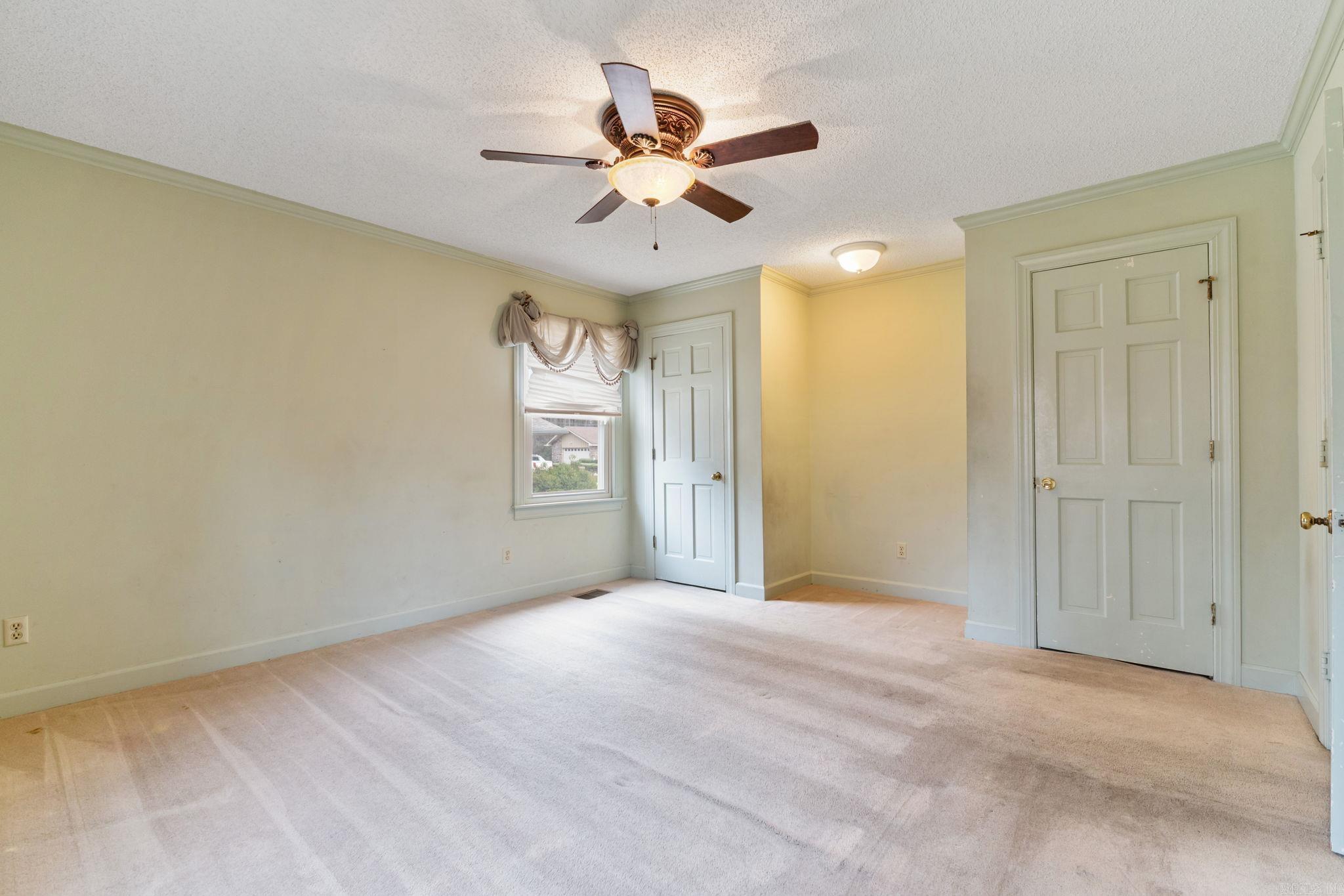 2105 Monticello Court Property Photo 22