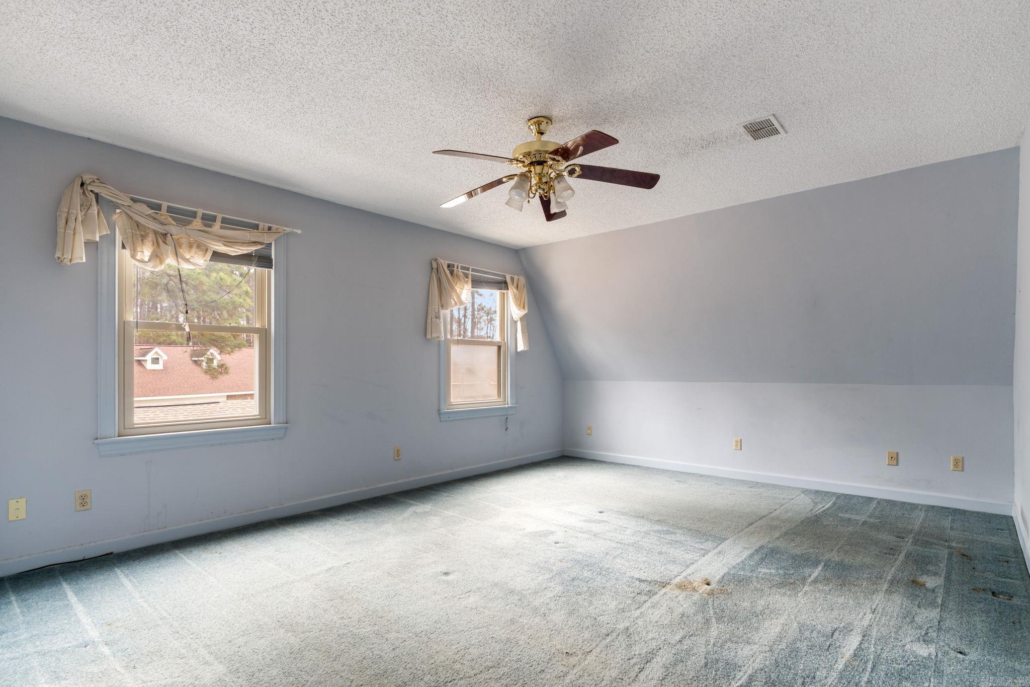 2105 Monticello Court Property Photo 26
