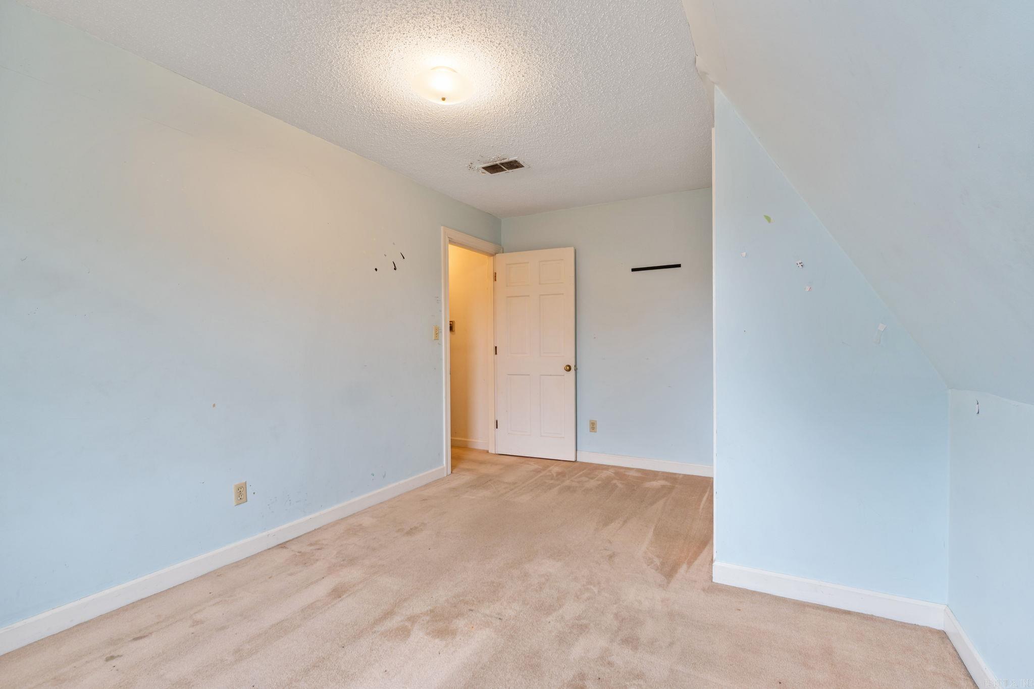 2105 Monticello Court Property Photo 42