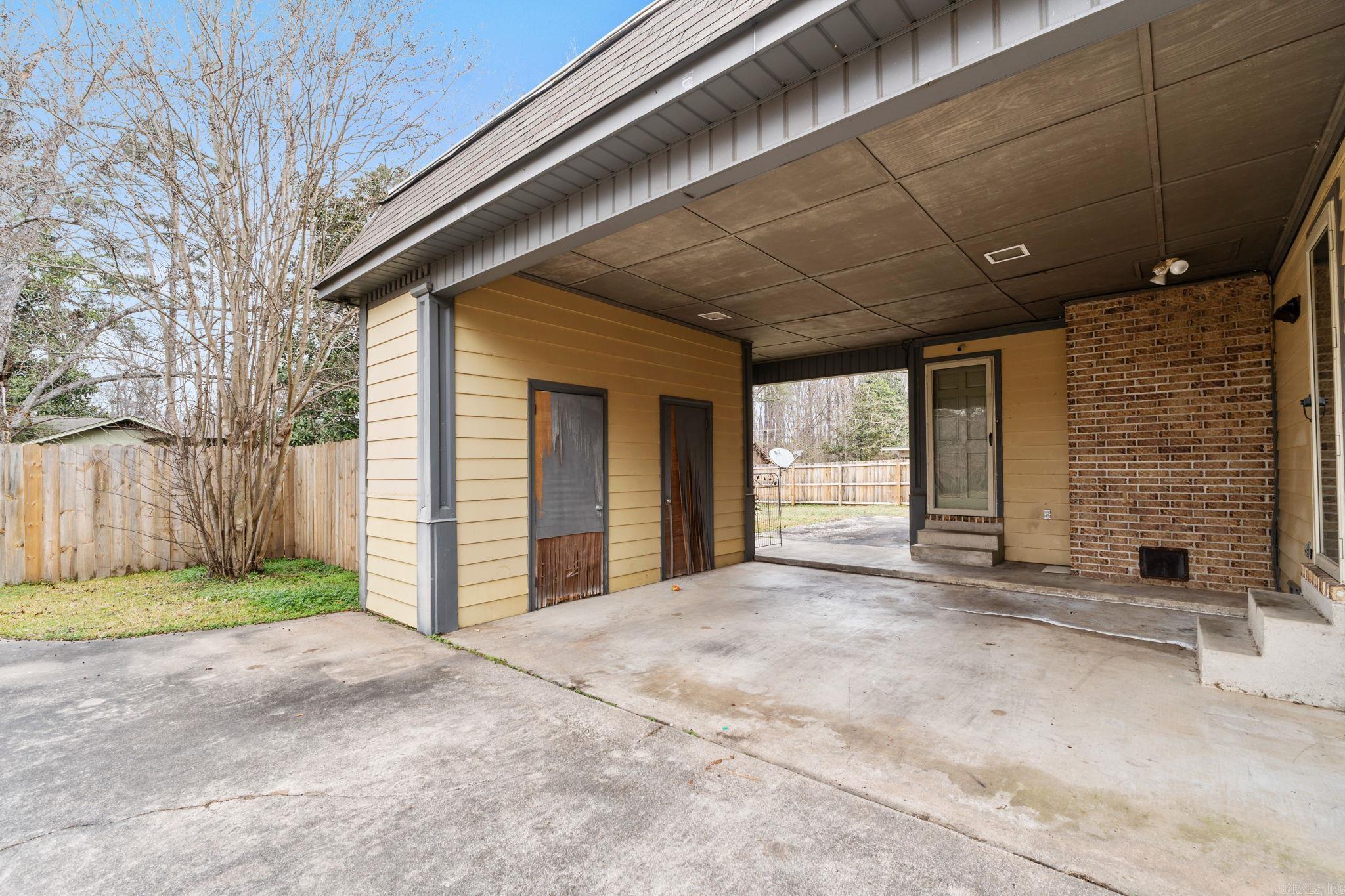 2105 Monticello Court Property Photo 44