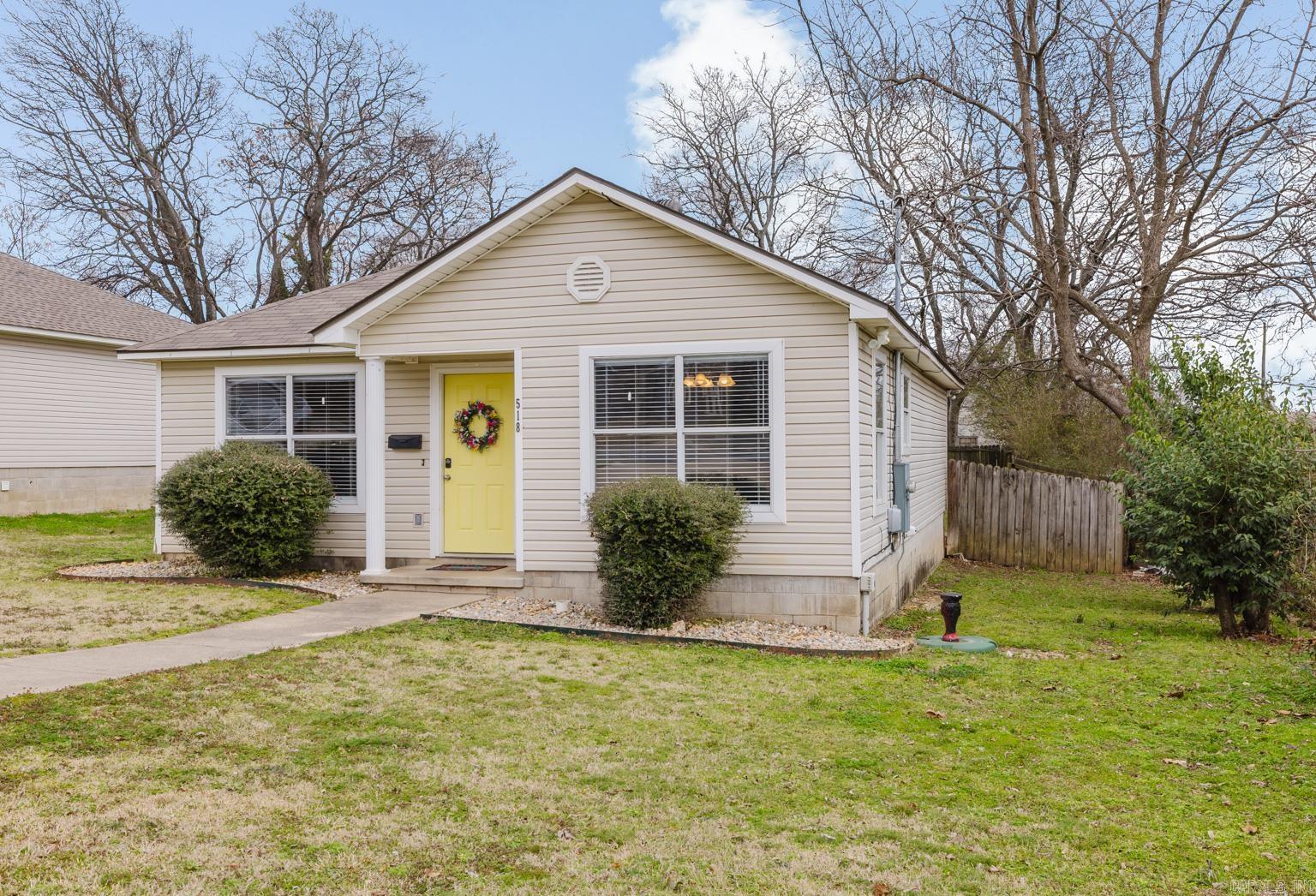 518 S Main Property Photo 3