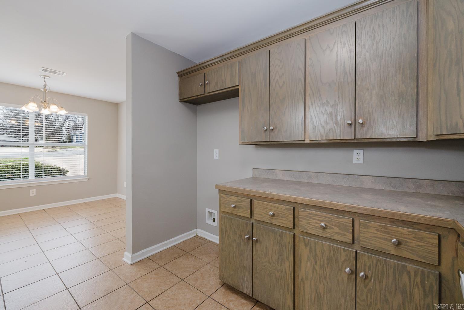518 S Main Property Photo 16