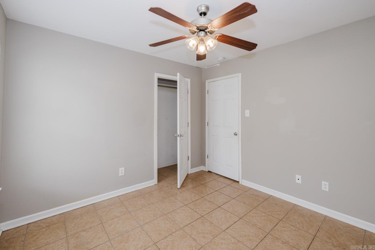 518 S Main Property Photo 25