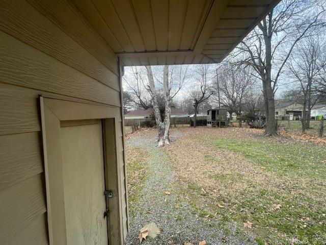 1606 S Maple Street Property Photo 9