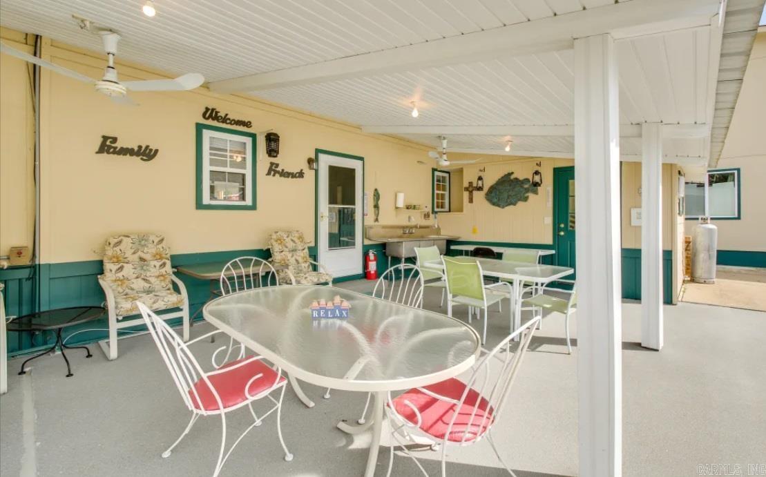 133 Treasure Isle Property Photo 5