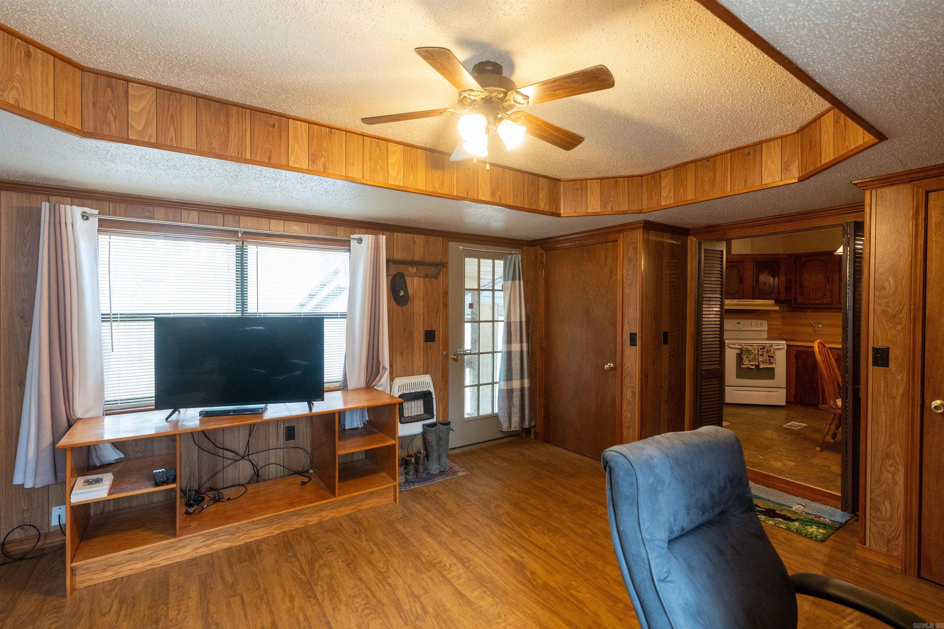3432 N Heber Springs Road Property Photo 11