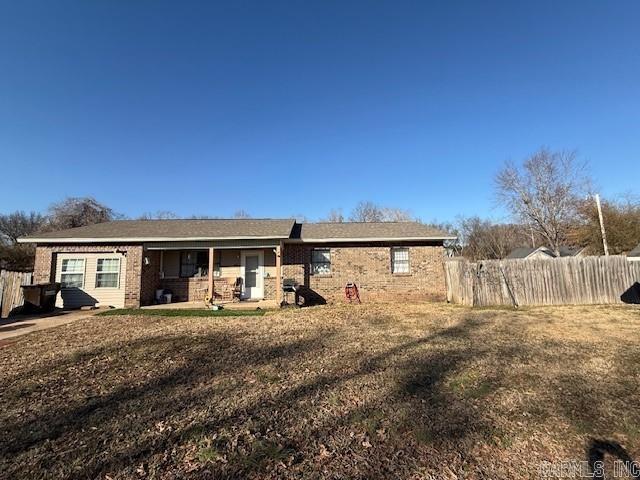 613 Valley Drive Property Photo 1