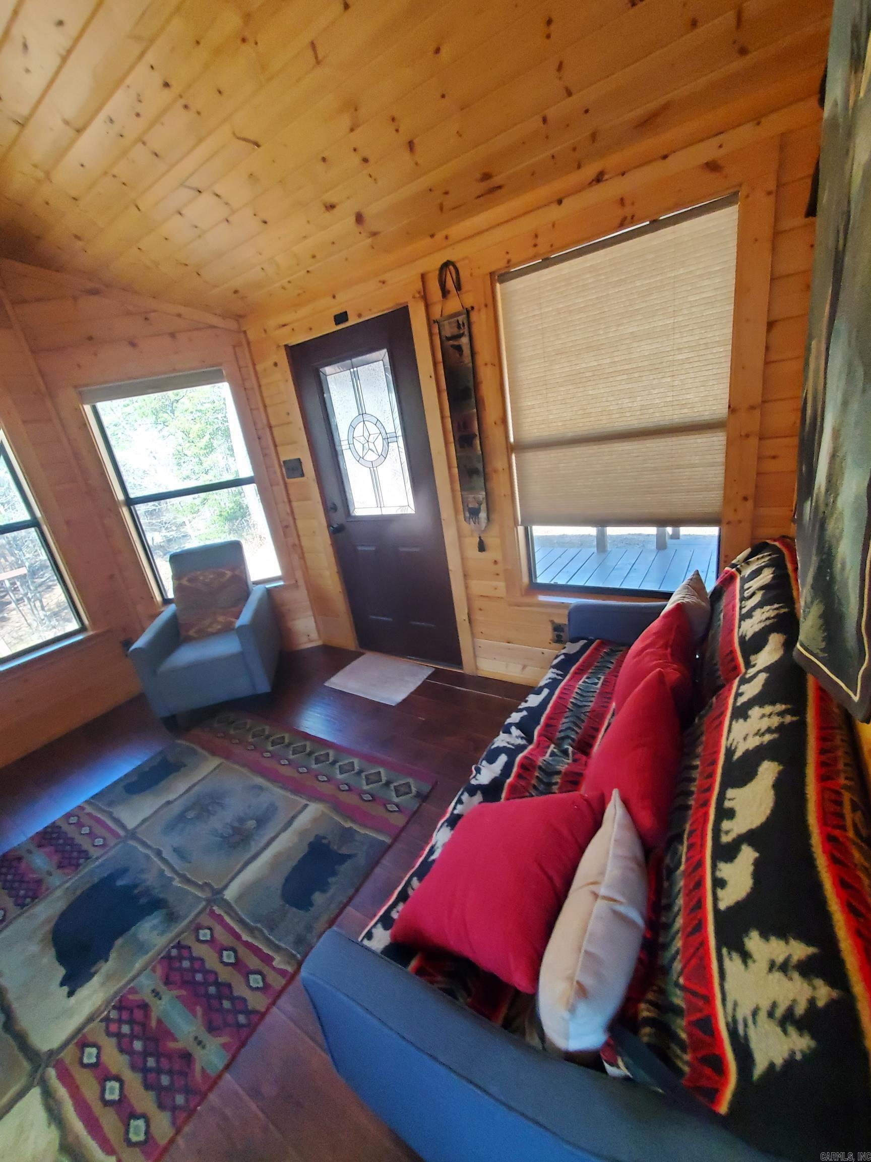 567 Shack Creek Lane Property Photo 10