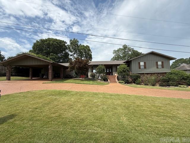 825 Dennison Heights Property Photo 1