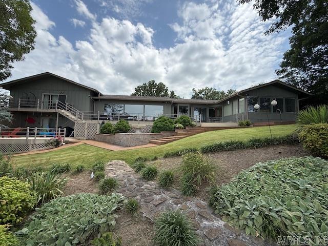 825 Dennison Heights Property Photo 4