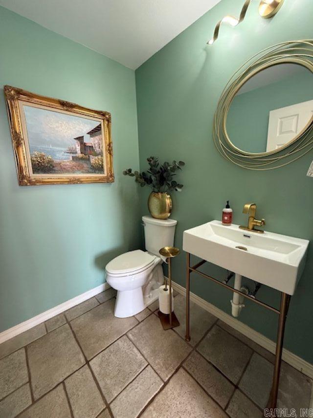 825 Dennison Heights Property Photo 17