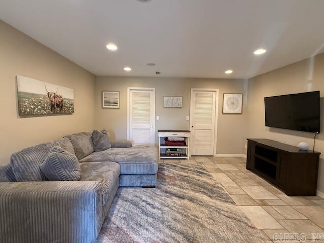 825 Dennison Heights Property Photo 35