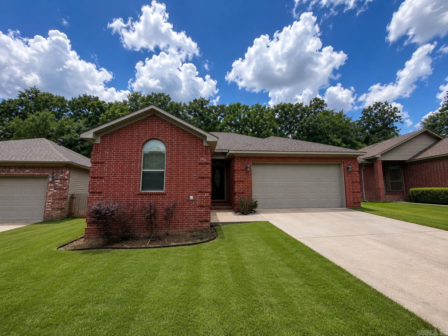 1906 Leander Drive Property Photo 1