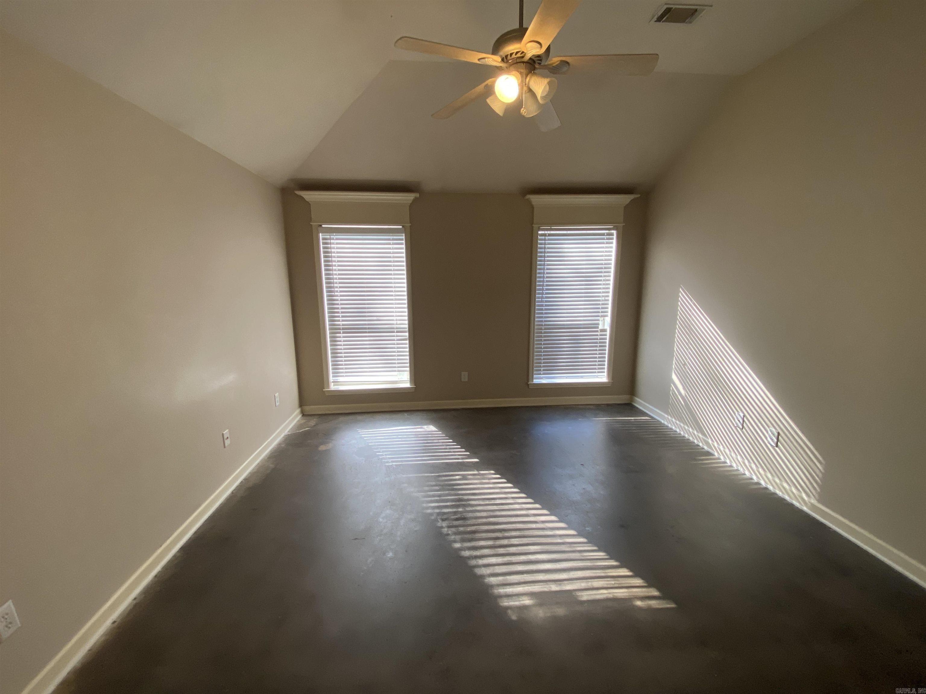 1906 Leander Drive Property Photo 13