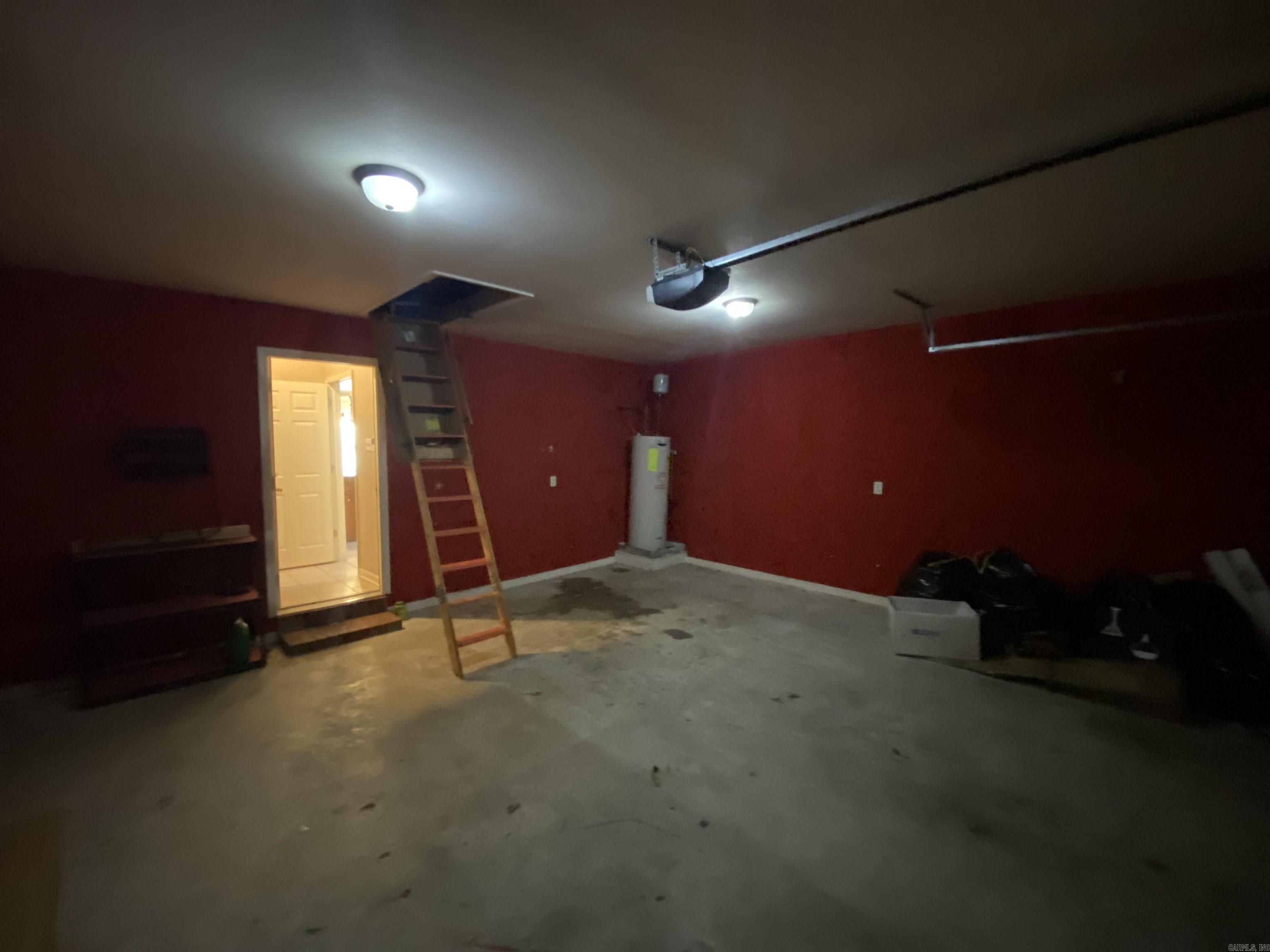 1906 Leander Drive Property Photo 24