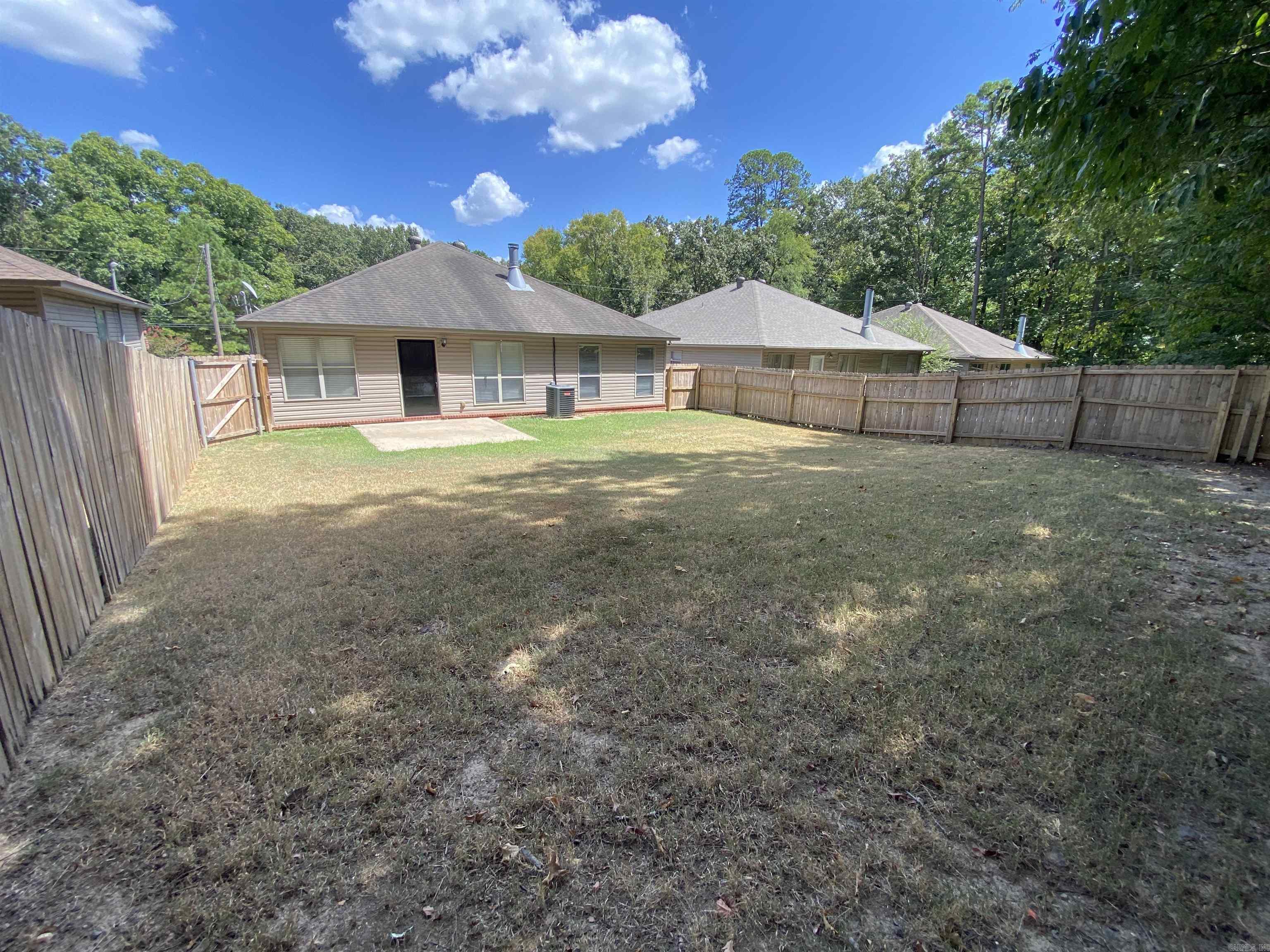 1906 Leander Drive Property Photo 25