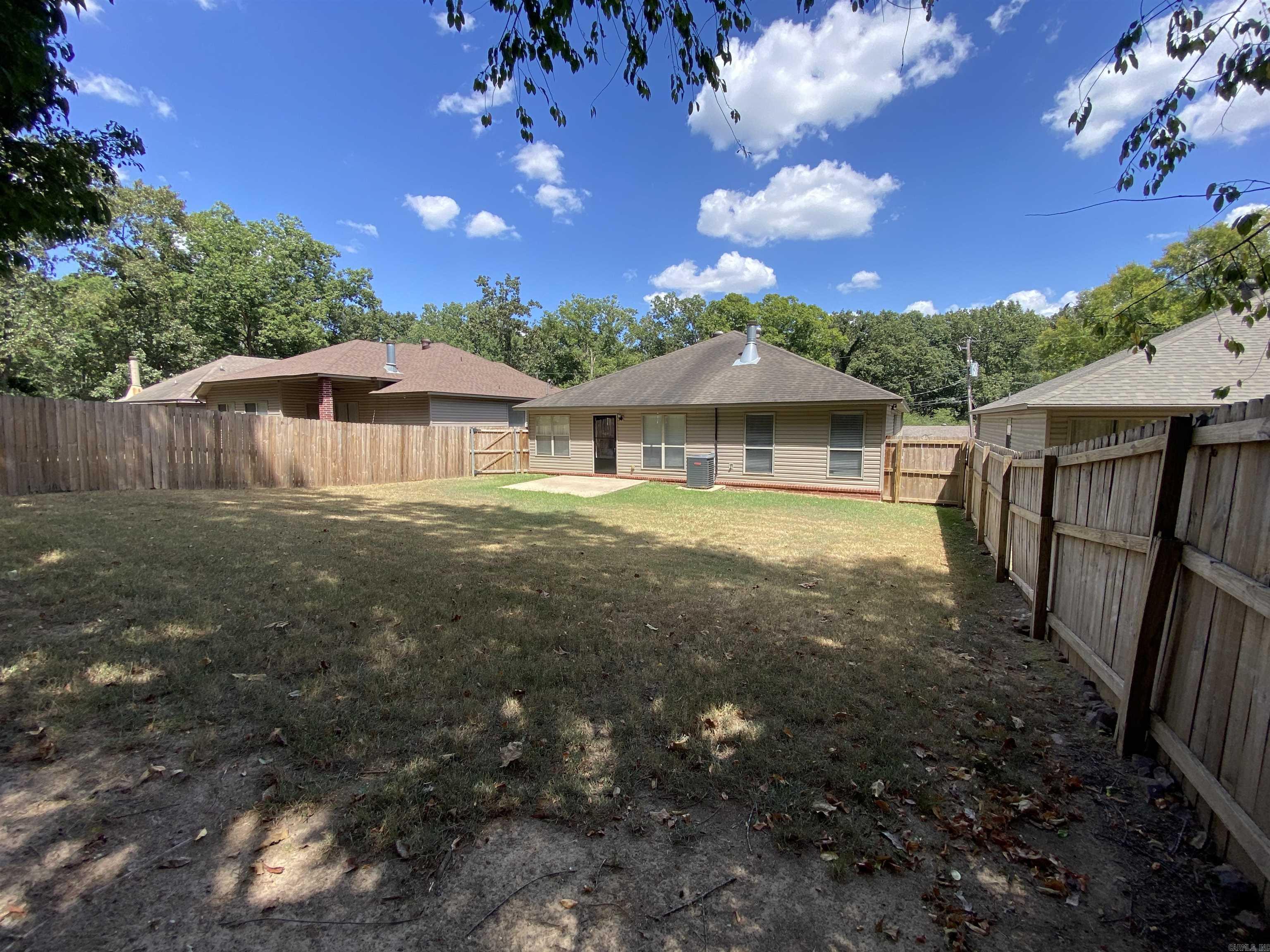 1906 Leander Drive Property Photo 26