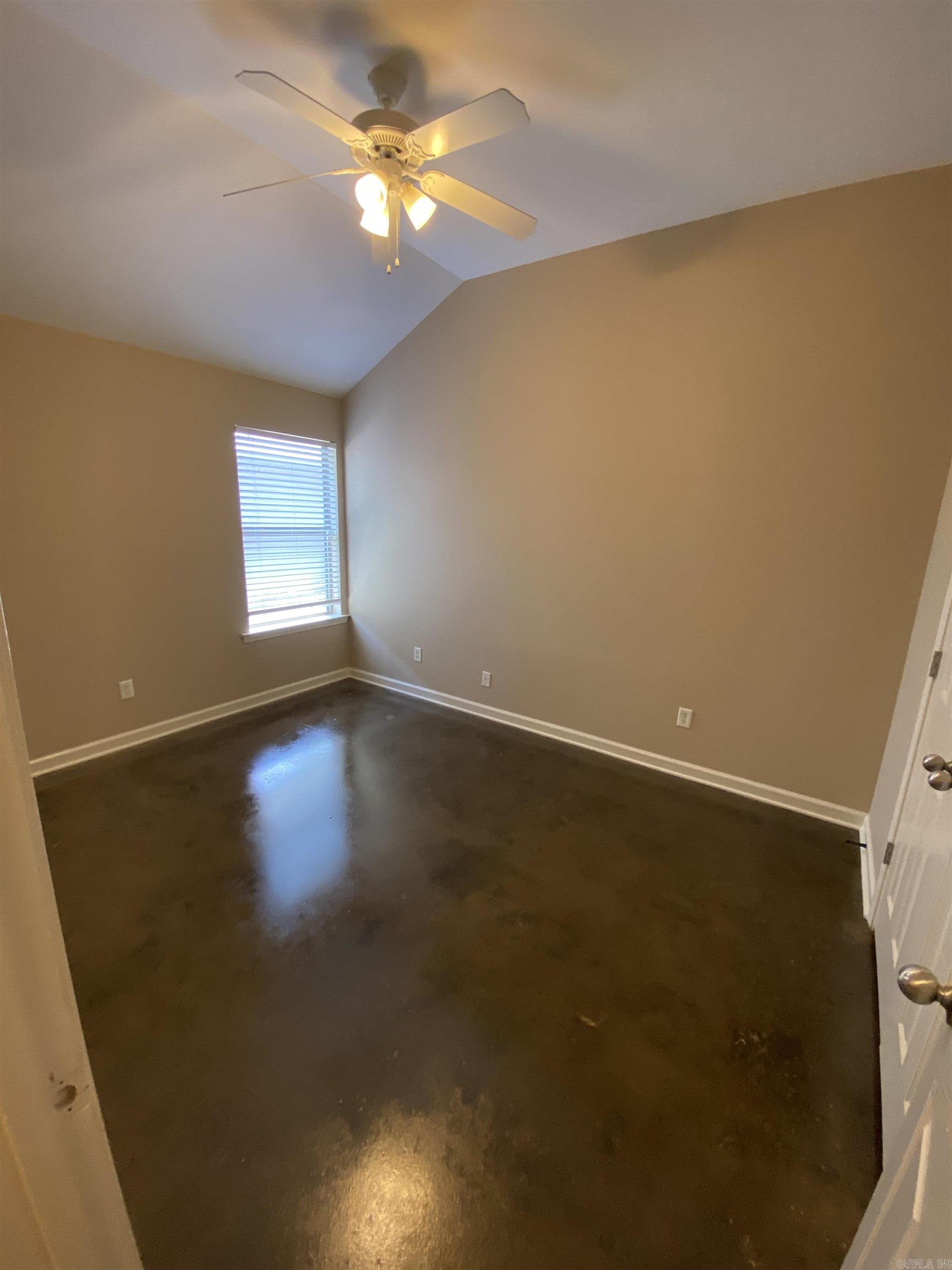 1906 Leander Drive Property Photo 32