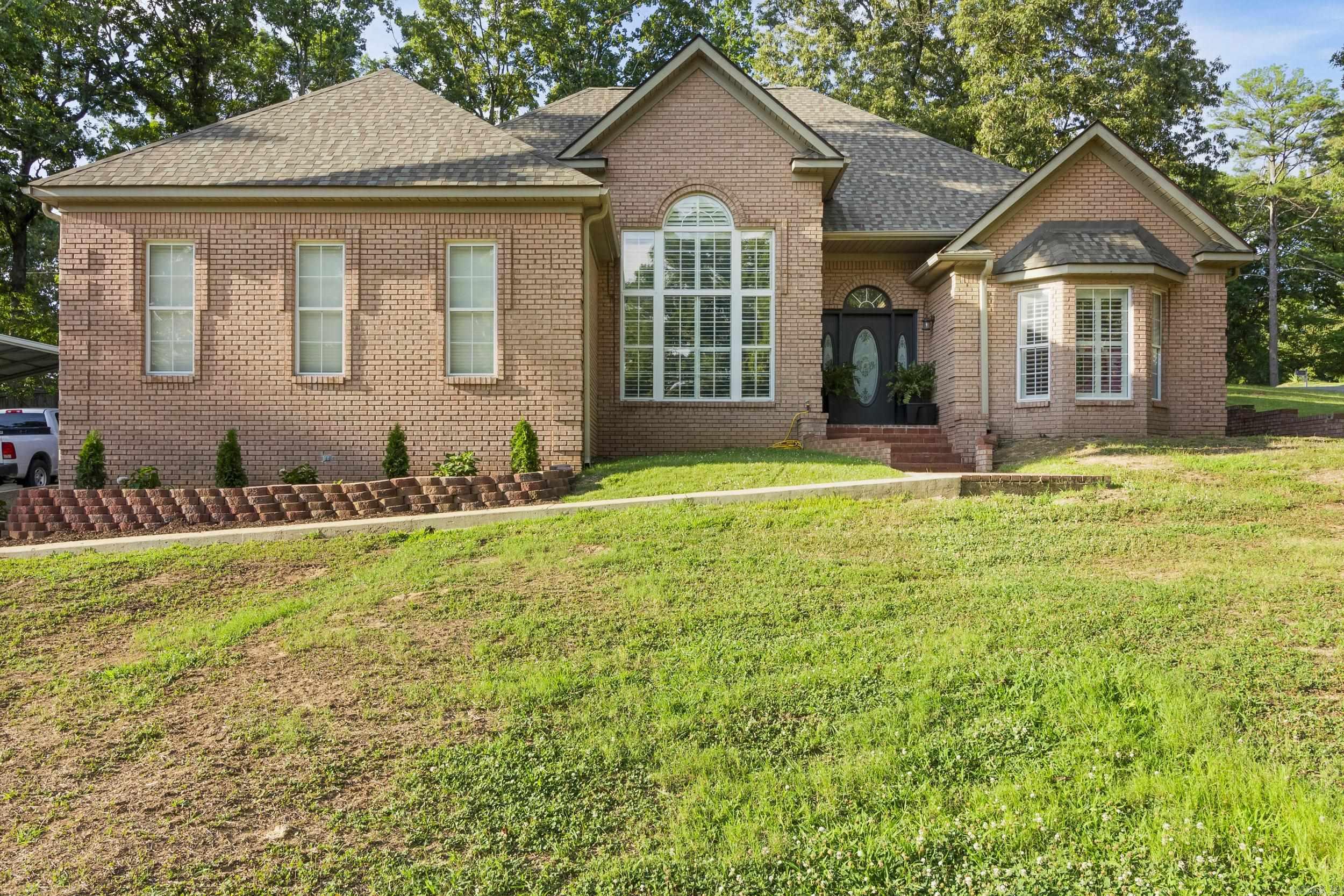 12 Wynnewood Property Photo 2